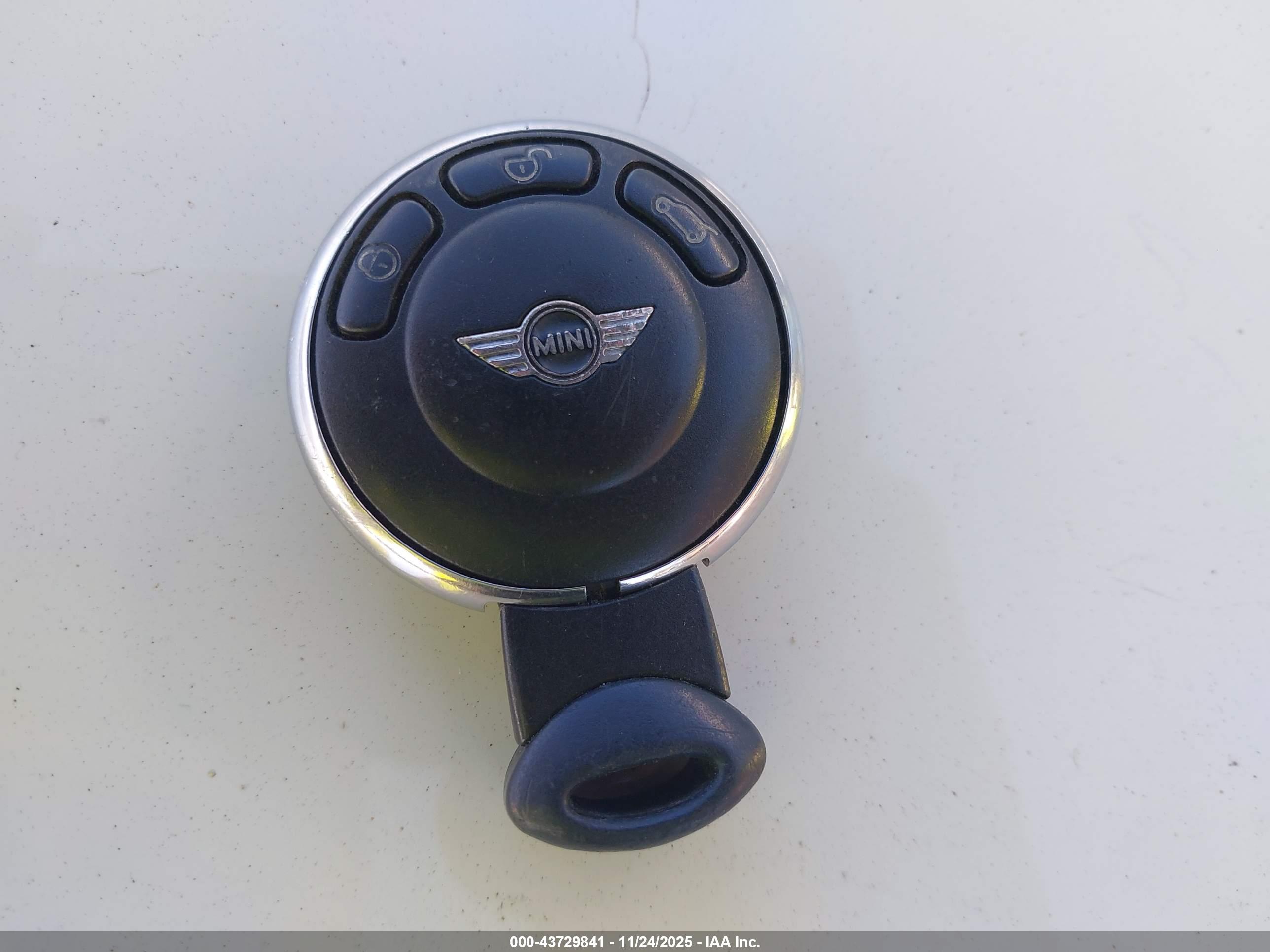 MINI COOPER image 11