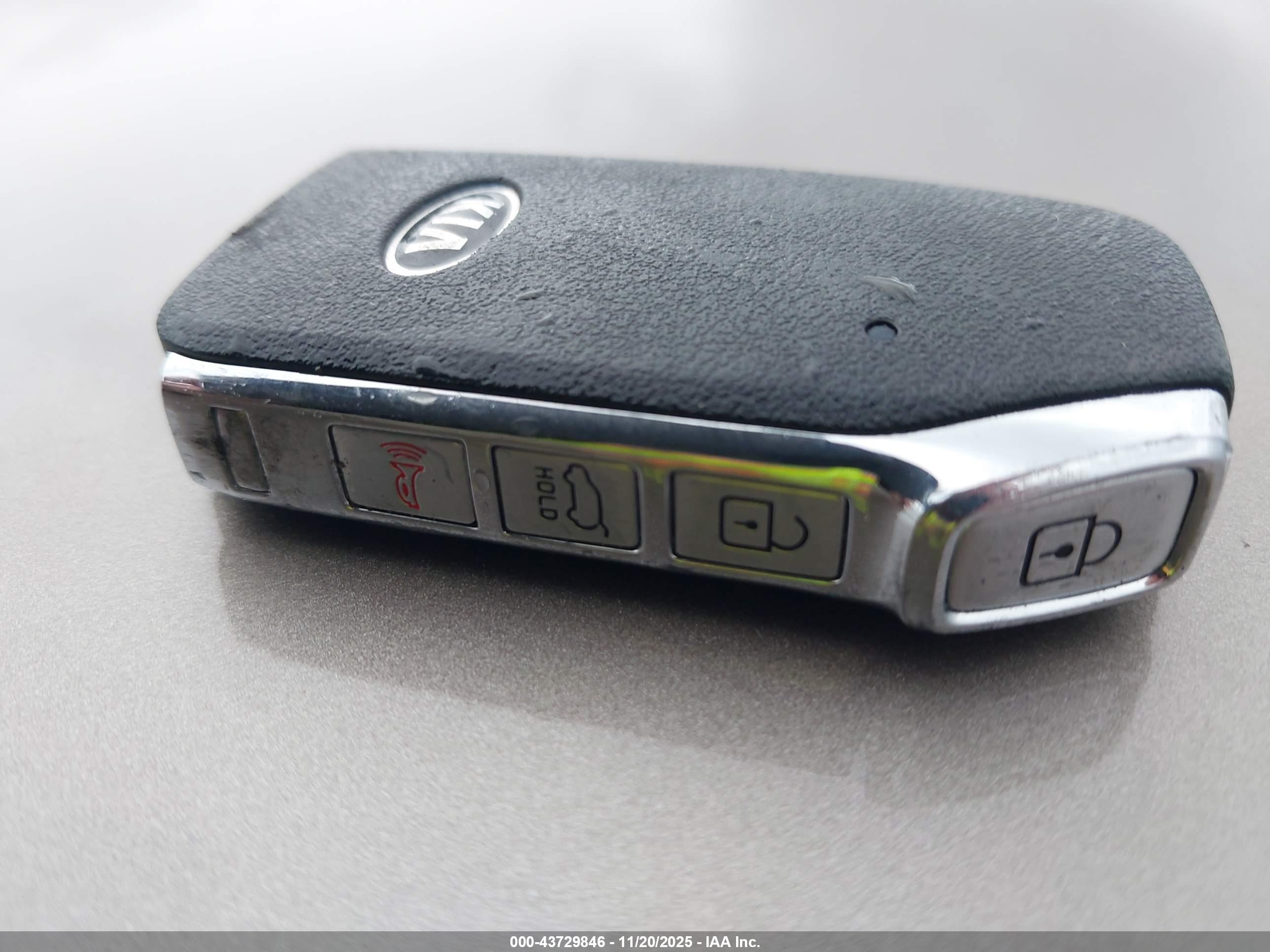KIA TELLURIDE image 11