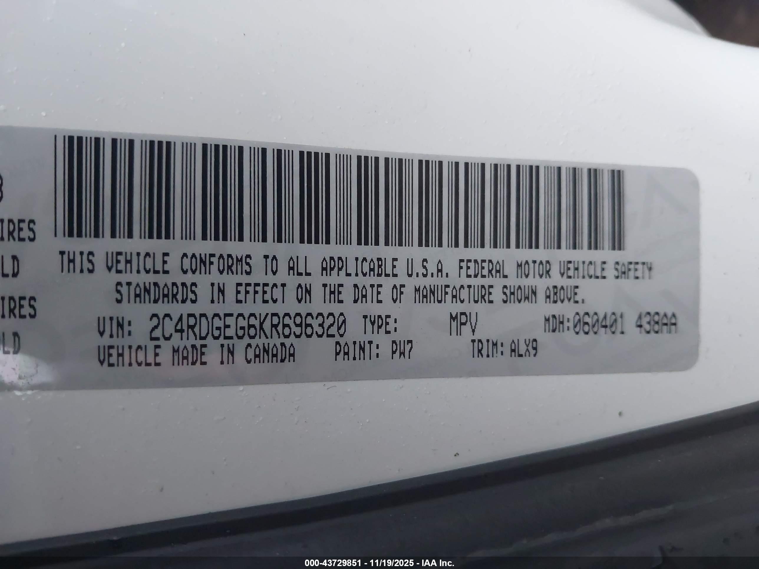 DODGE GRAND image 9