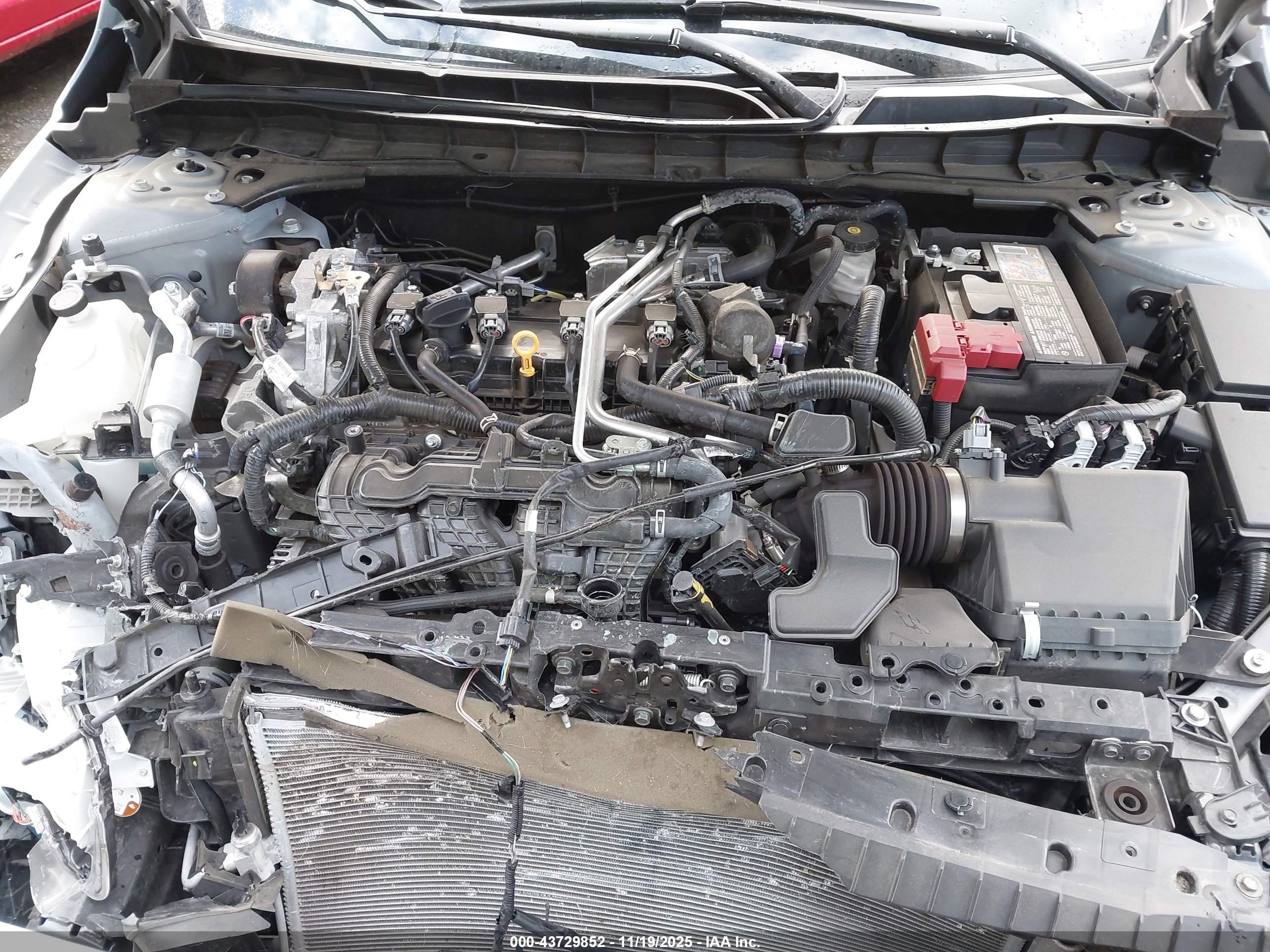 NISSAN ALTIMA image 10