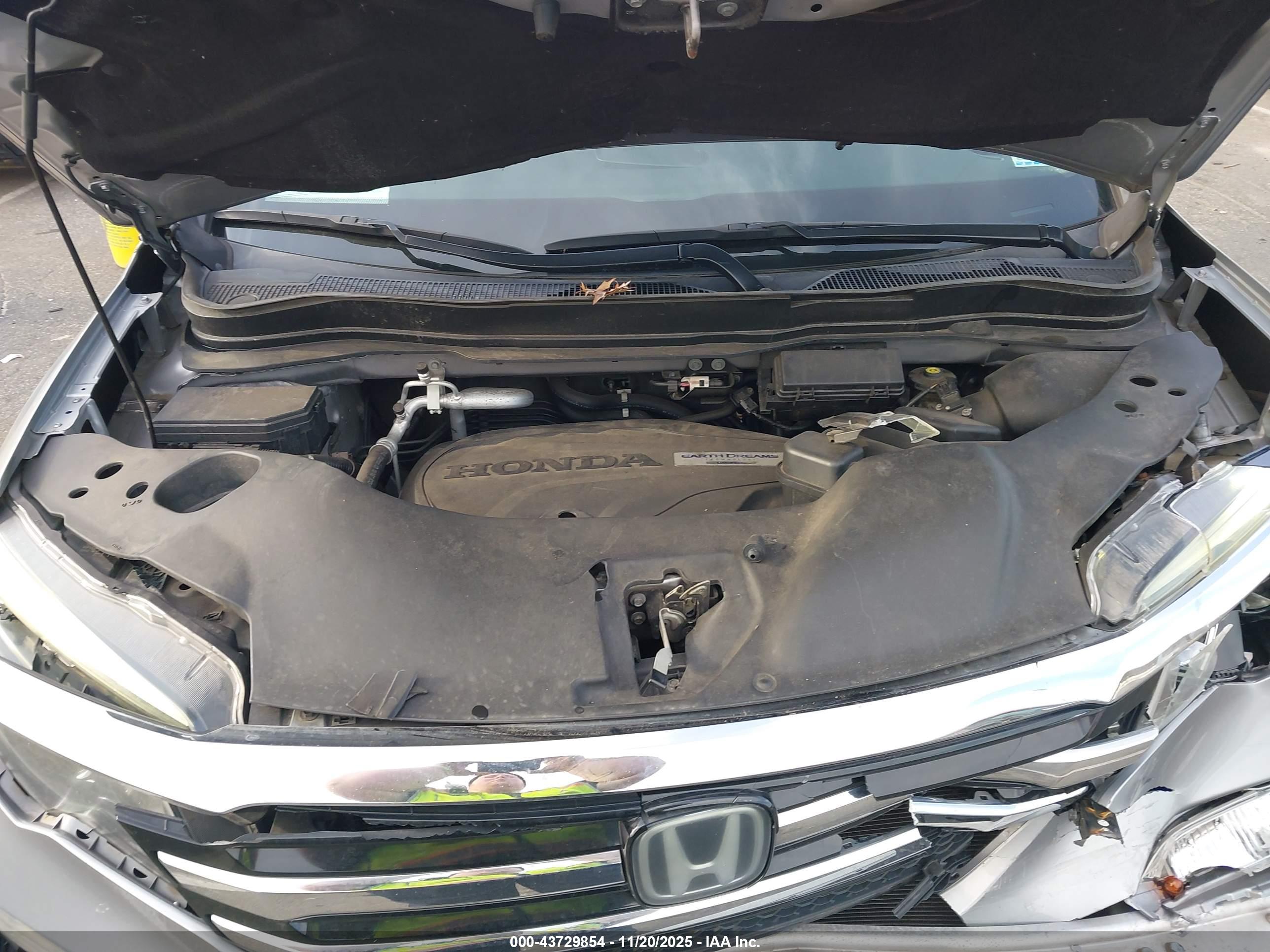 HONDA PILOT image 10