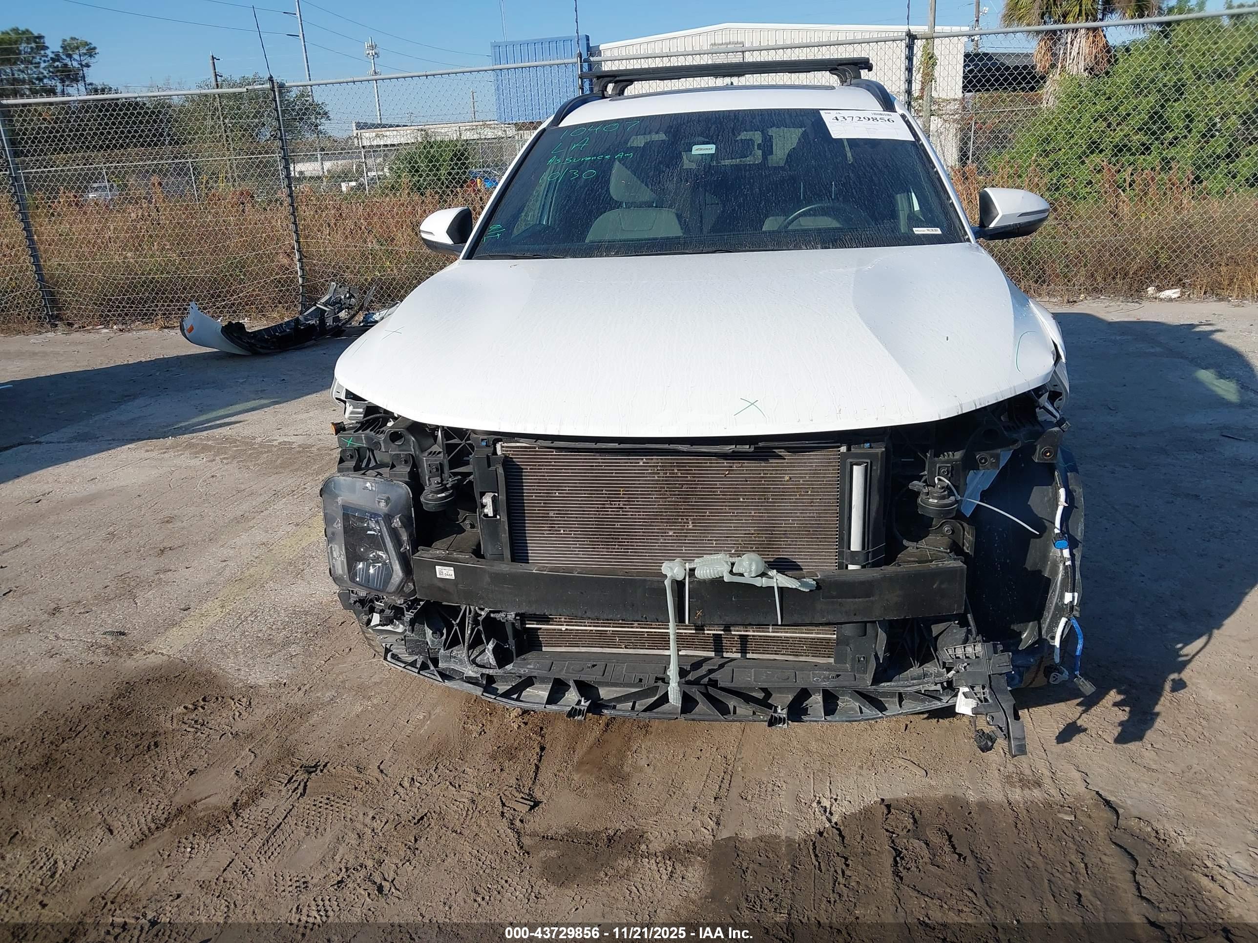 HYUNDAI SANTA image 6