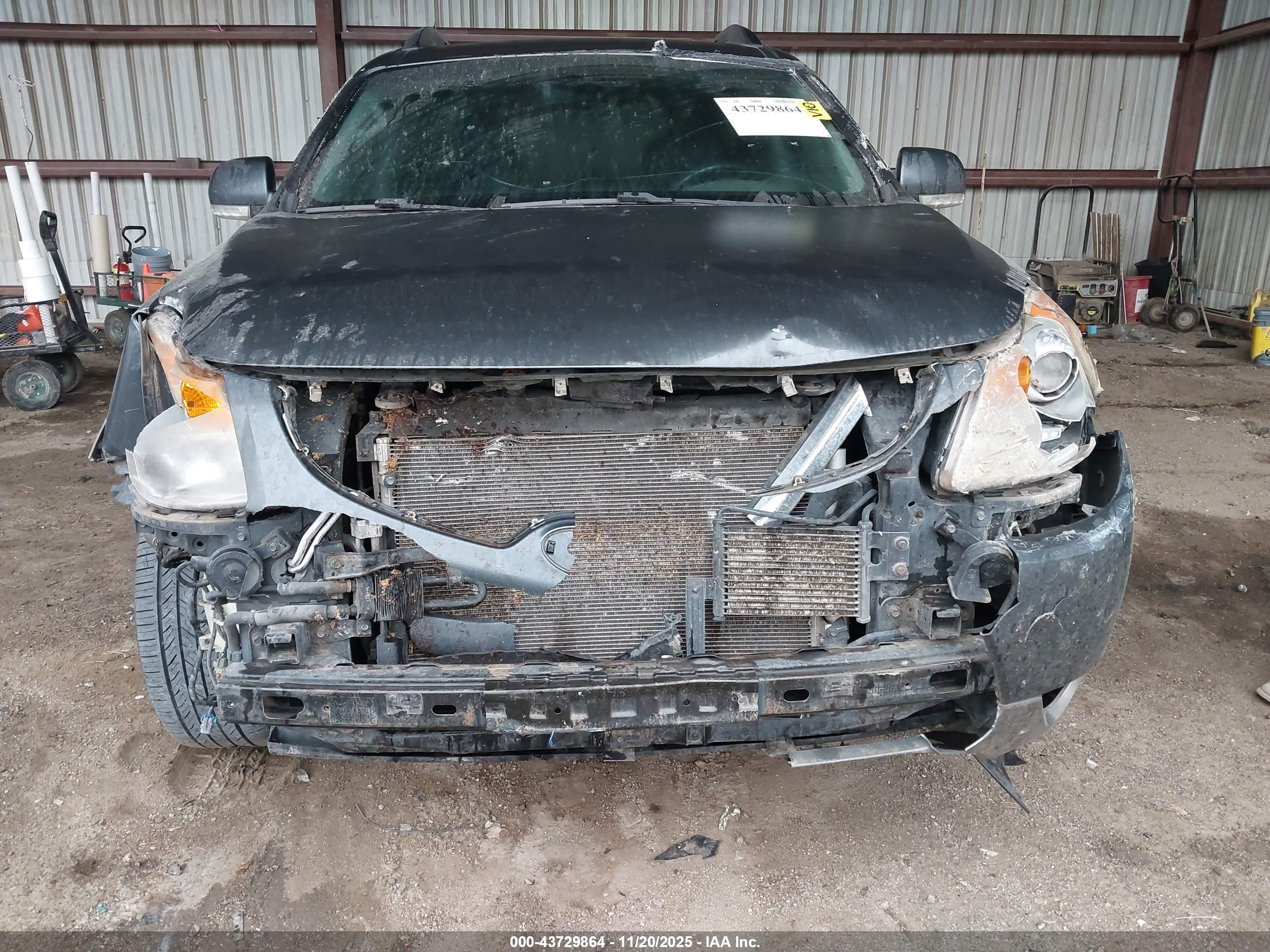 HYUNDAI VERACRUZ image 6