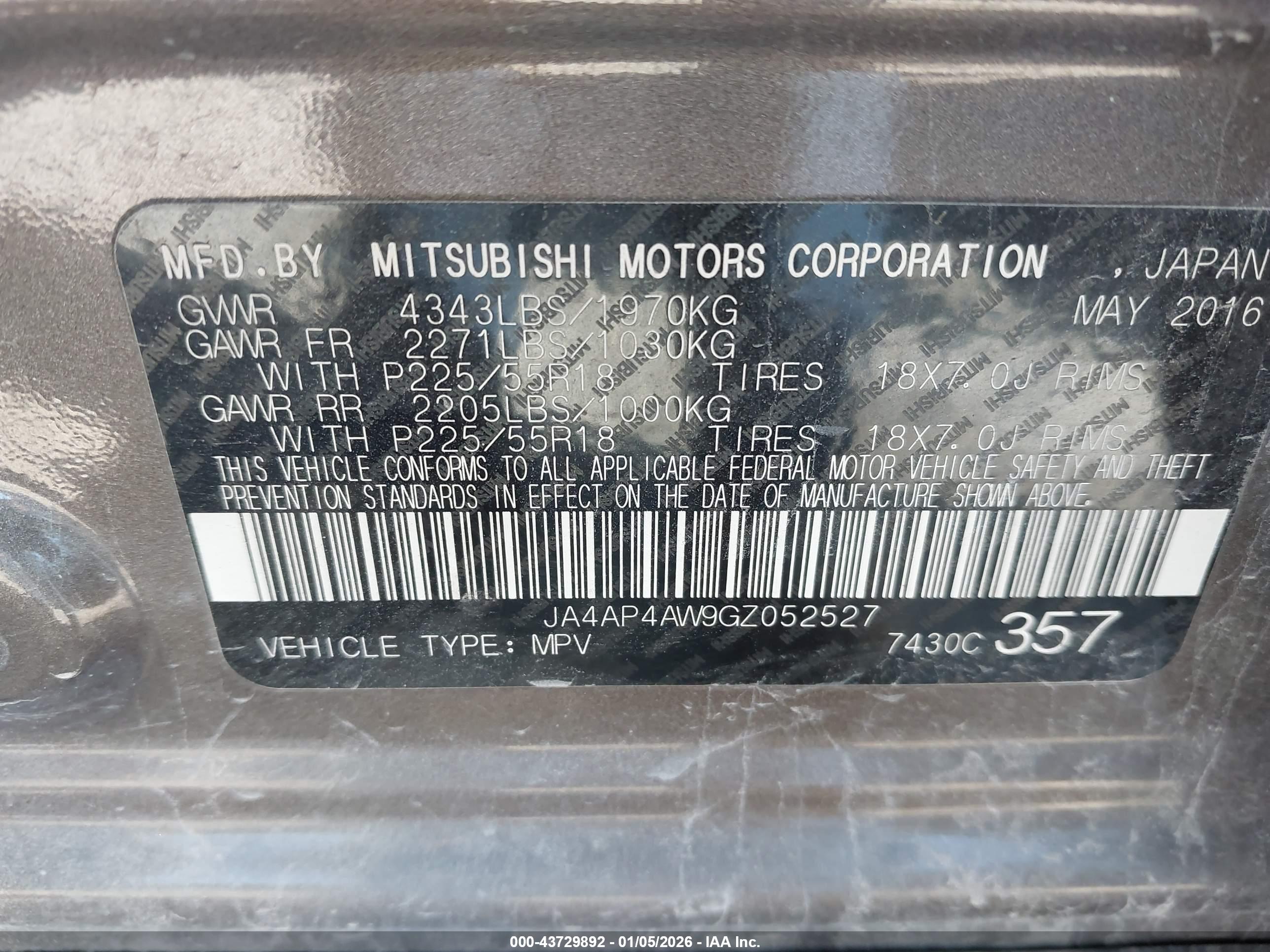 MITSUBISHI OUTLANDER image 9