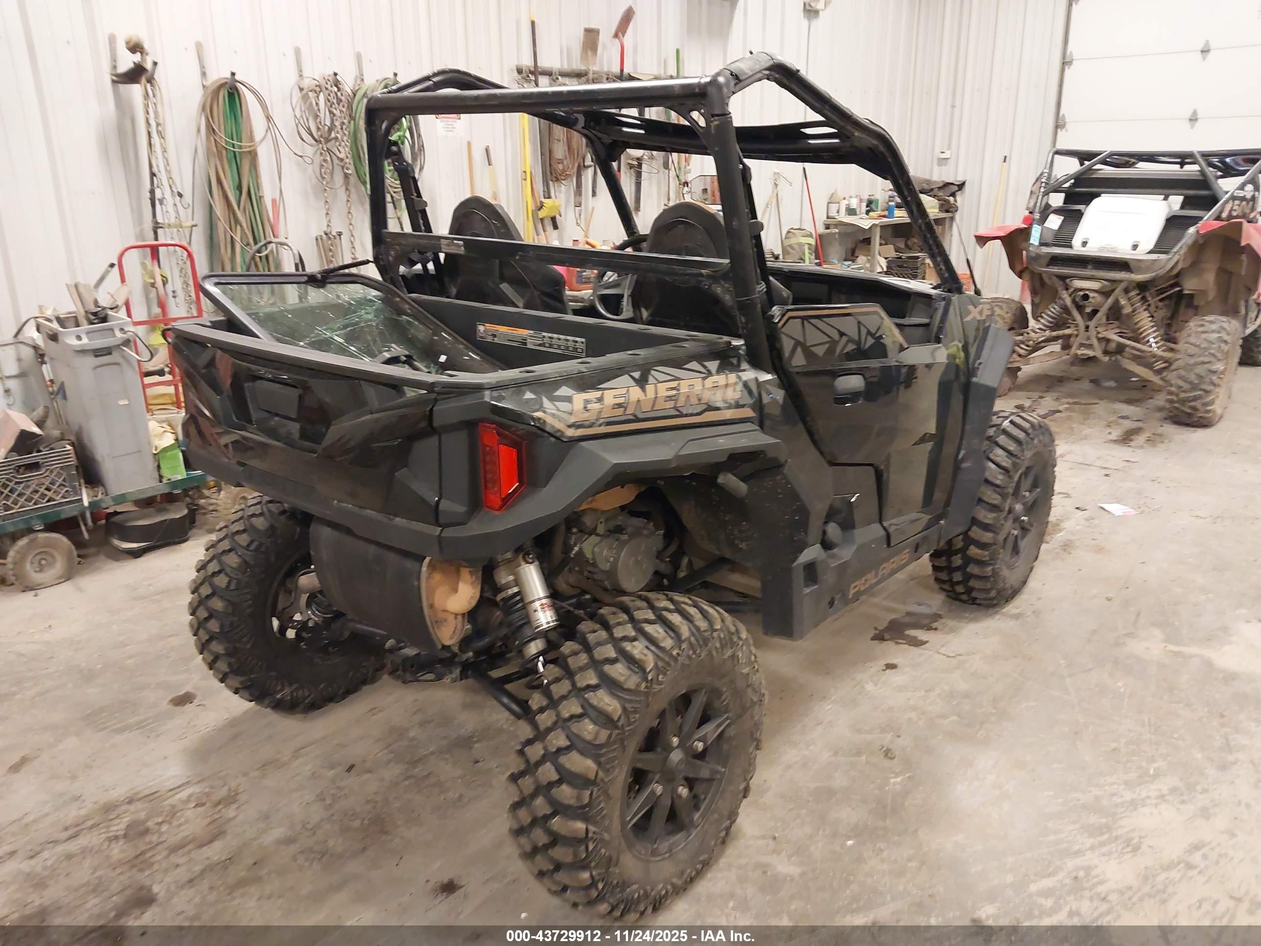 POLARIS GENERAL image 4