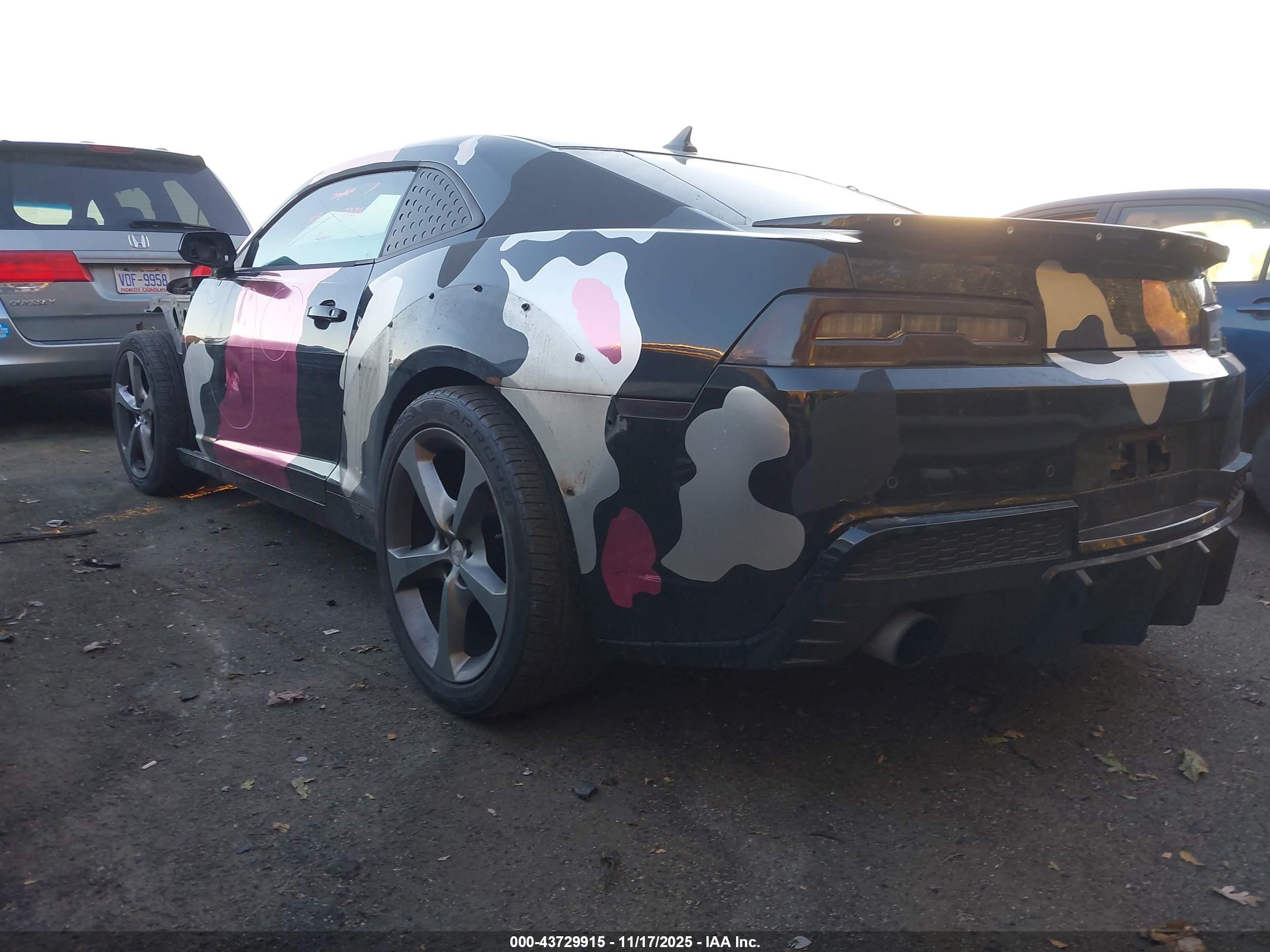 CHEVROLET CAMARO image 3