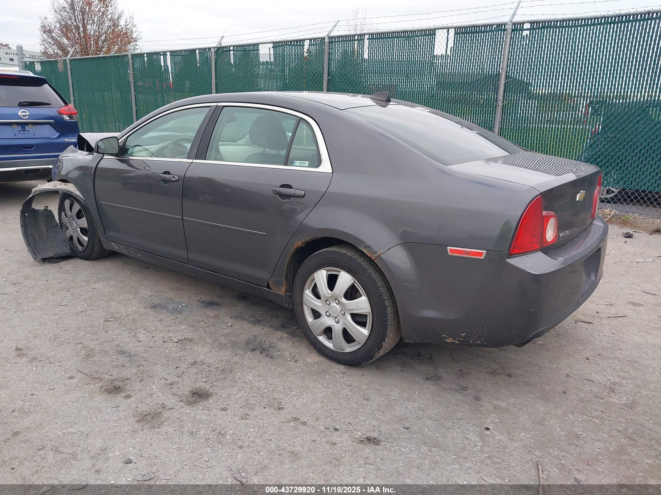 CHEVROLET MALIBU image 3