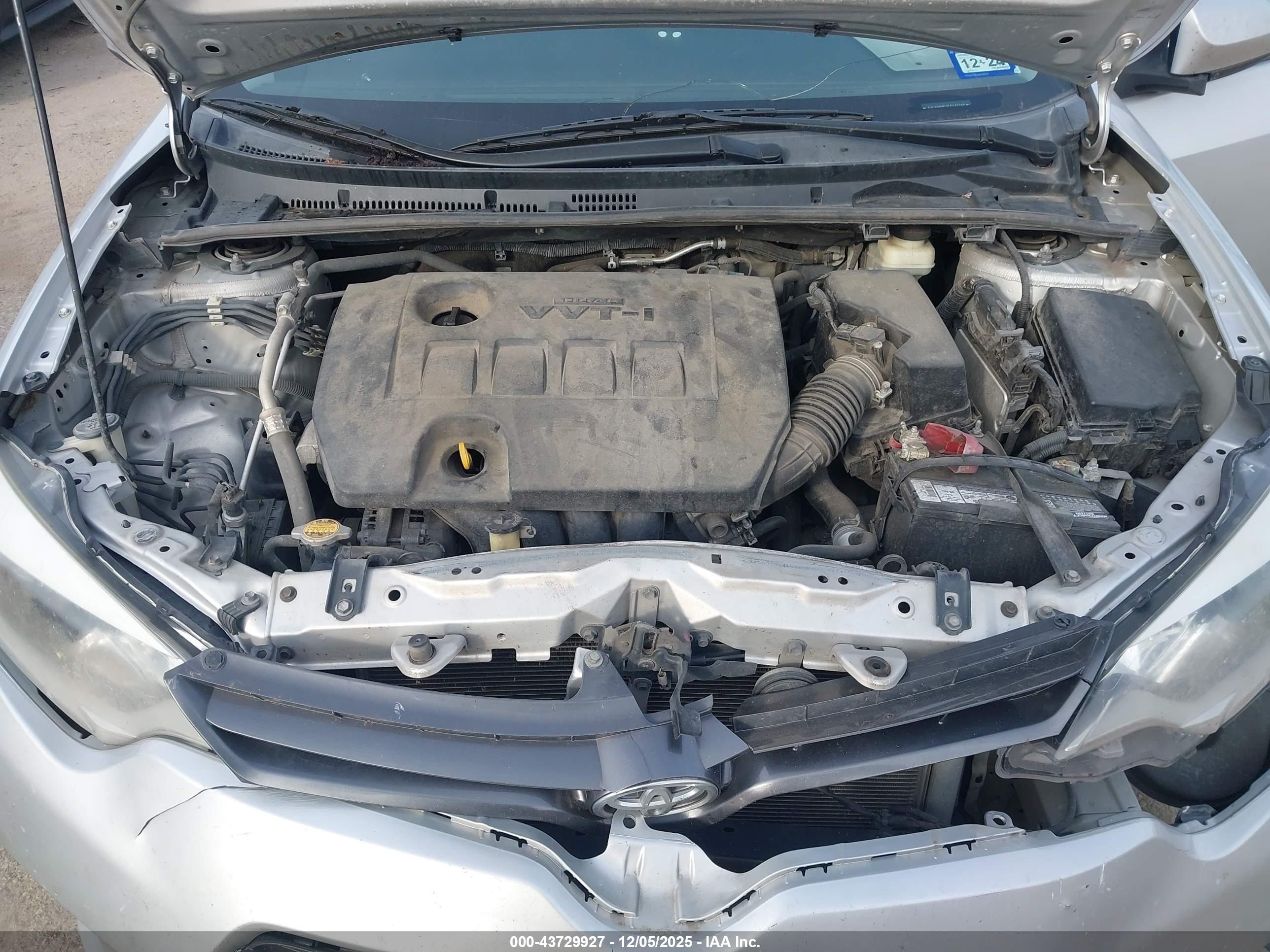 TOYOTA COROLLA image 10