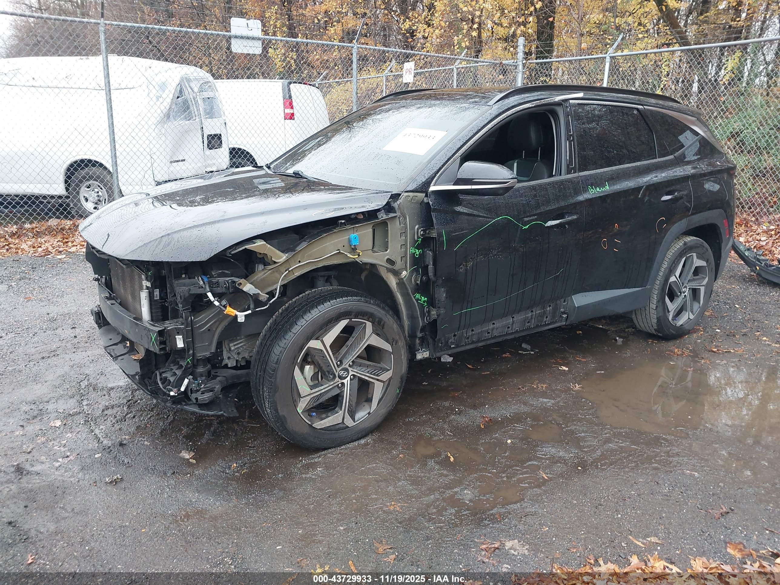 HYUNDAI TUCSON image 2