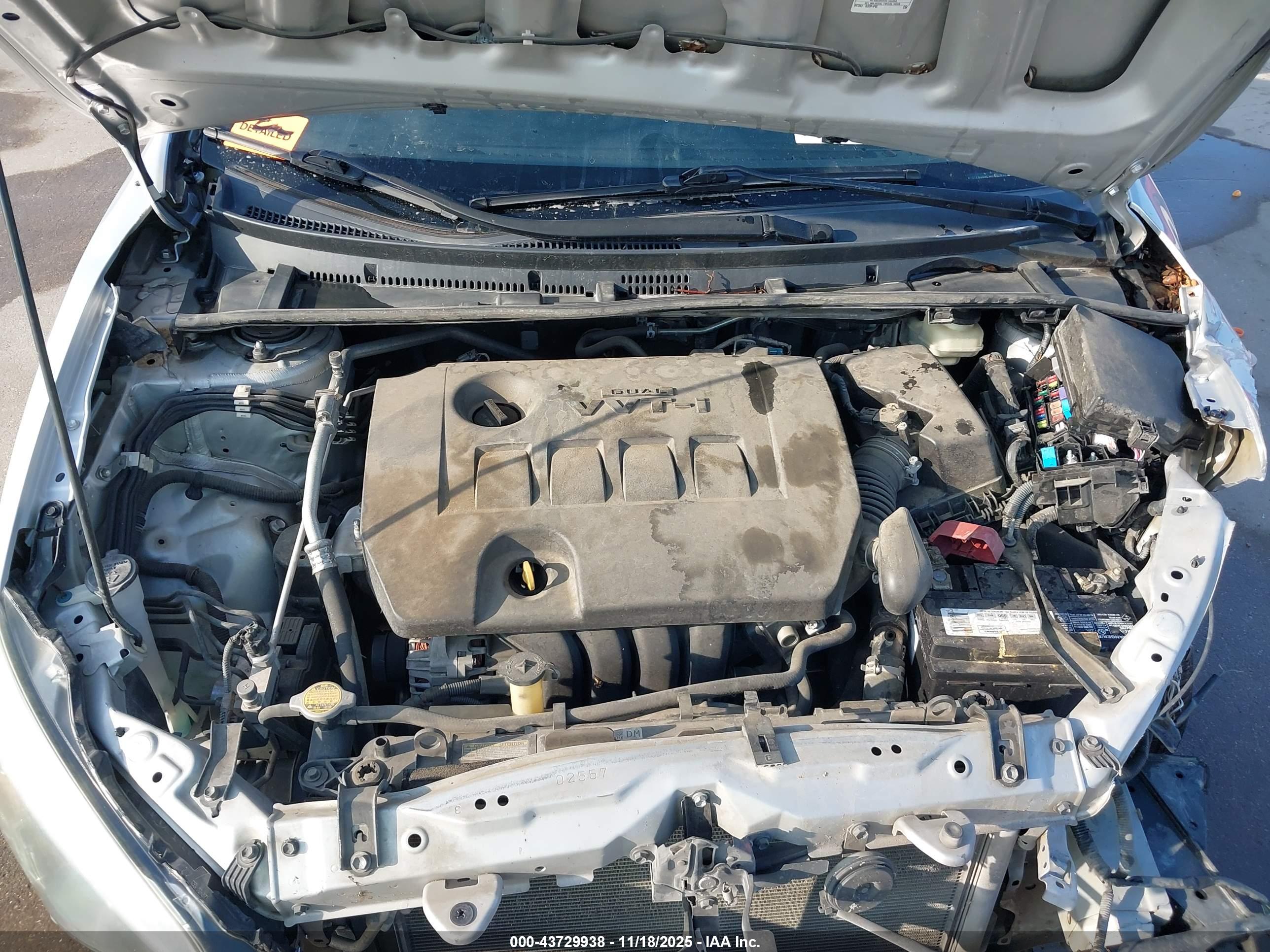 TOYOTA COROLLA image 10