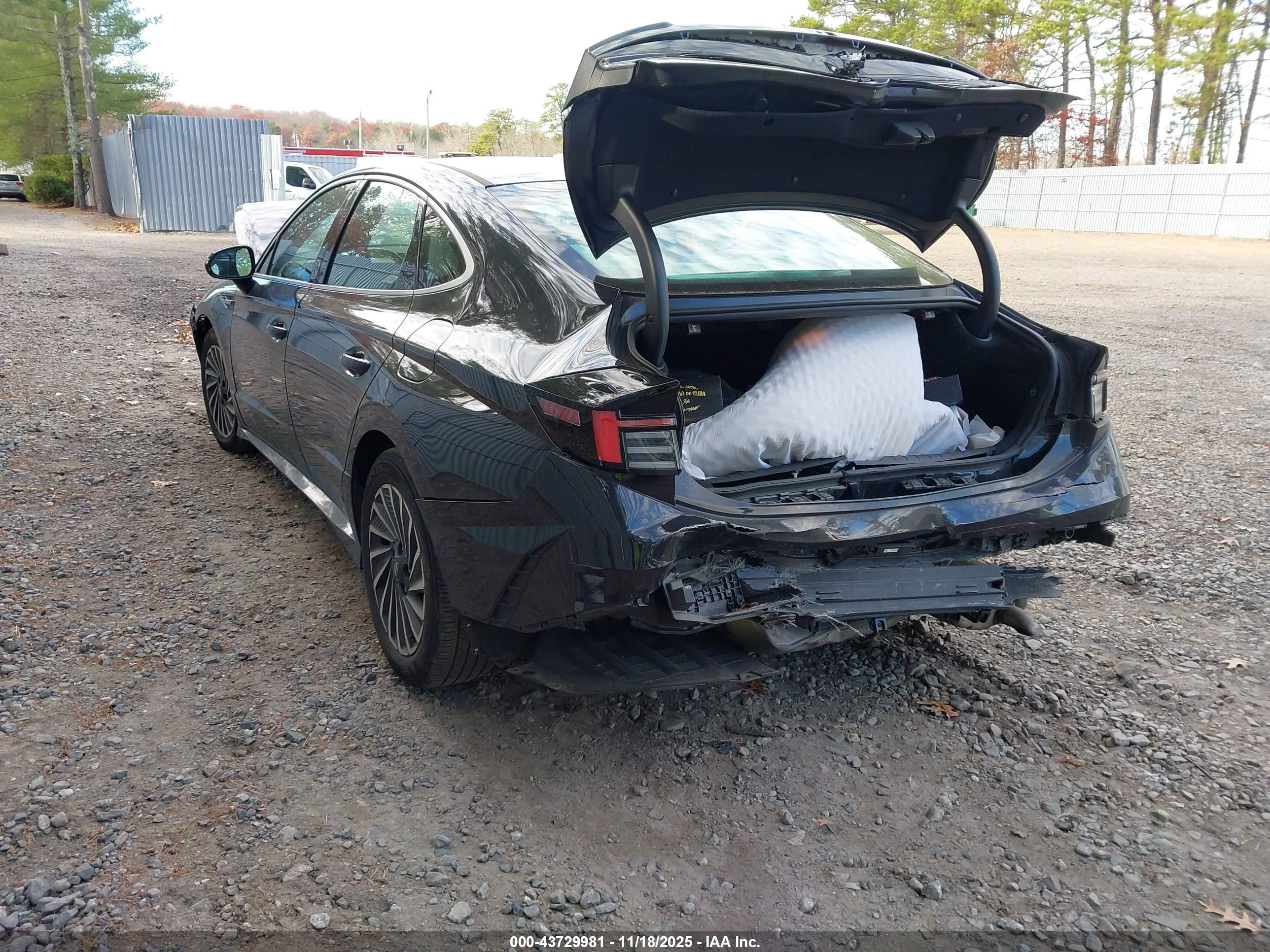 HYUNDAI SONATA image 3