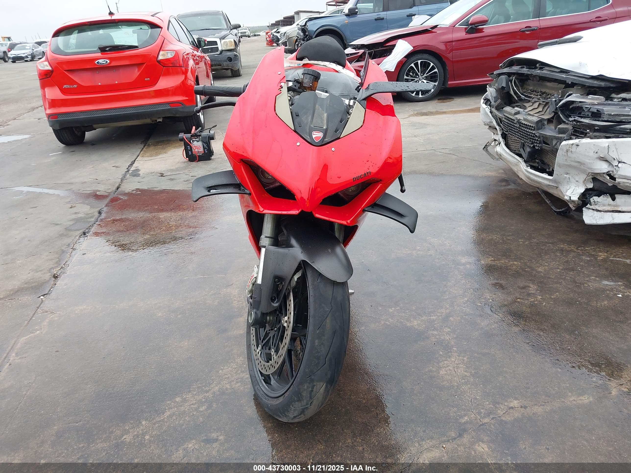 DUCATI PANIGALE image 5