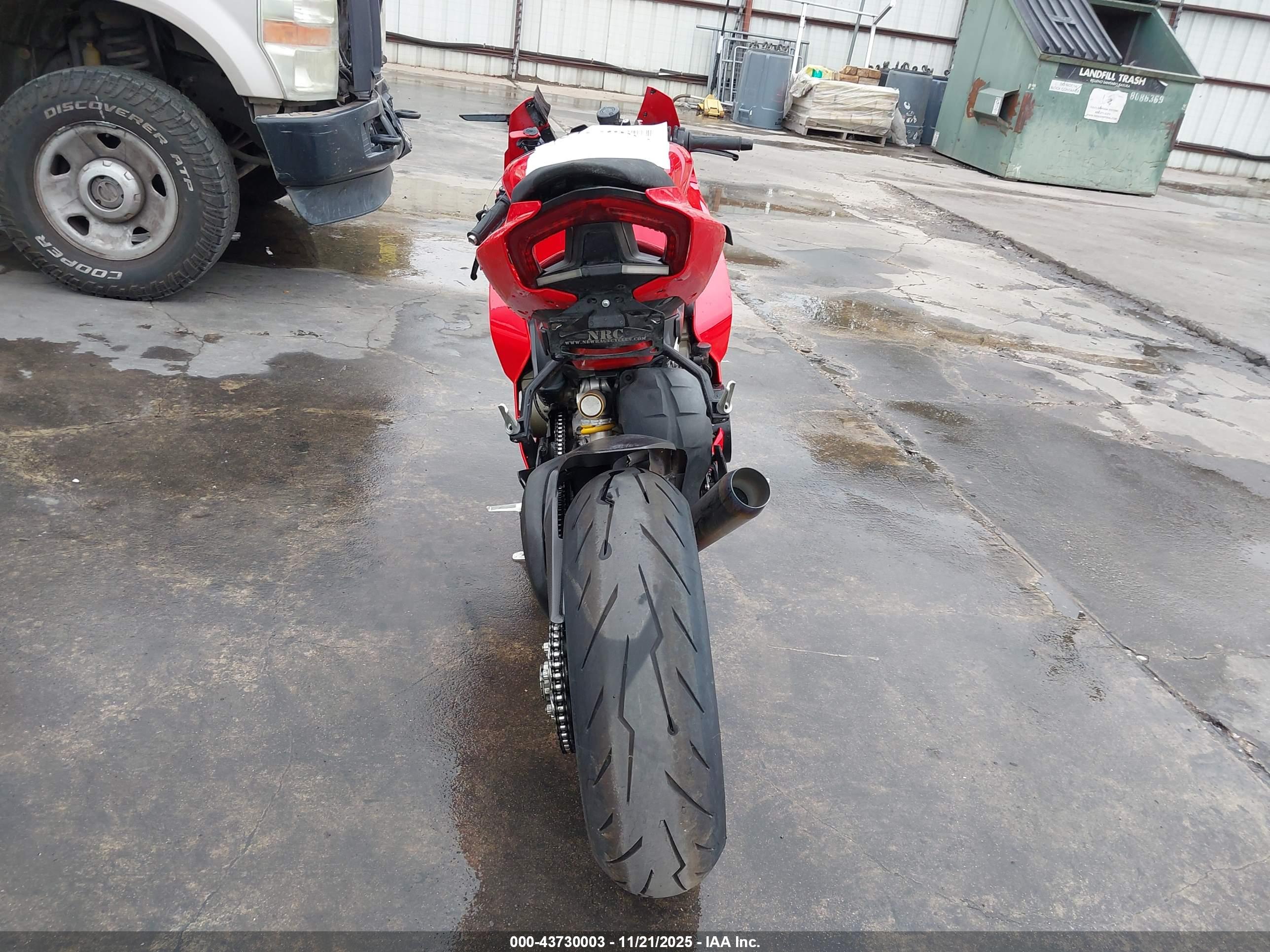 DUCATI PANIGALE image 6