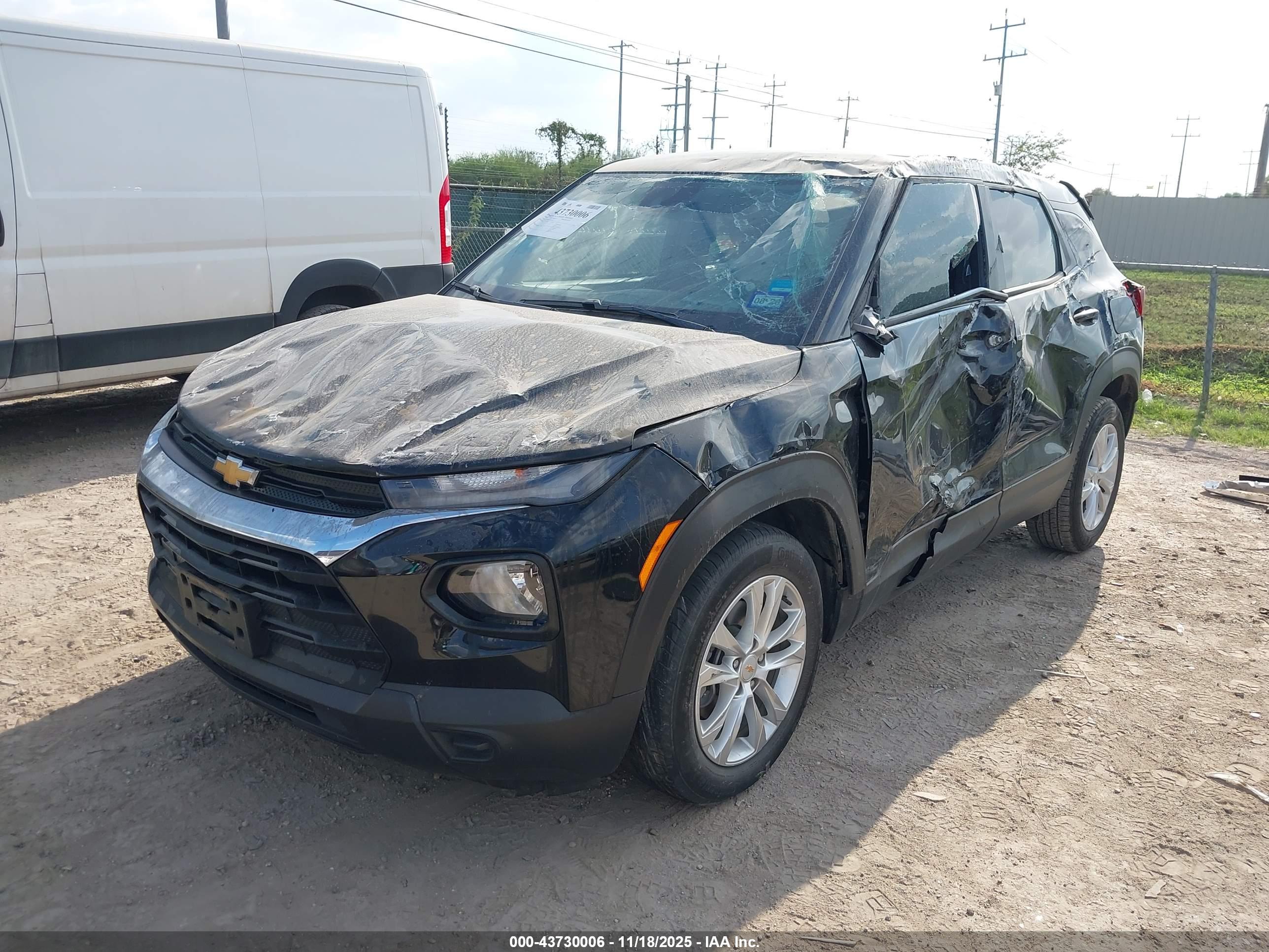 CHEVROLET TRAILBLAZER image 2