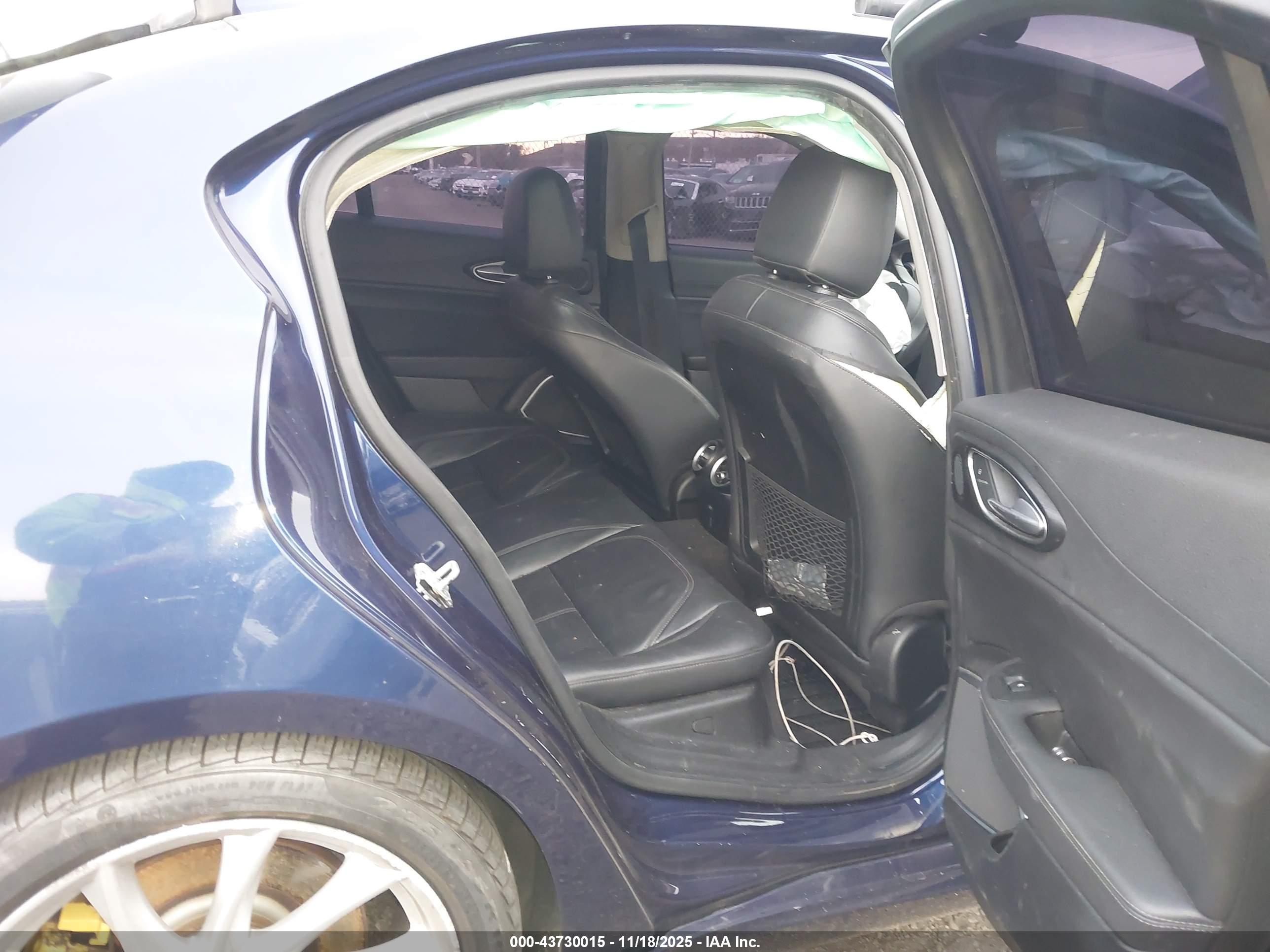 ALFA ROMEO image 8