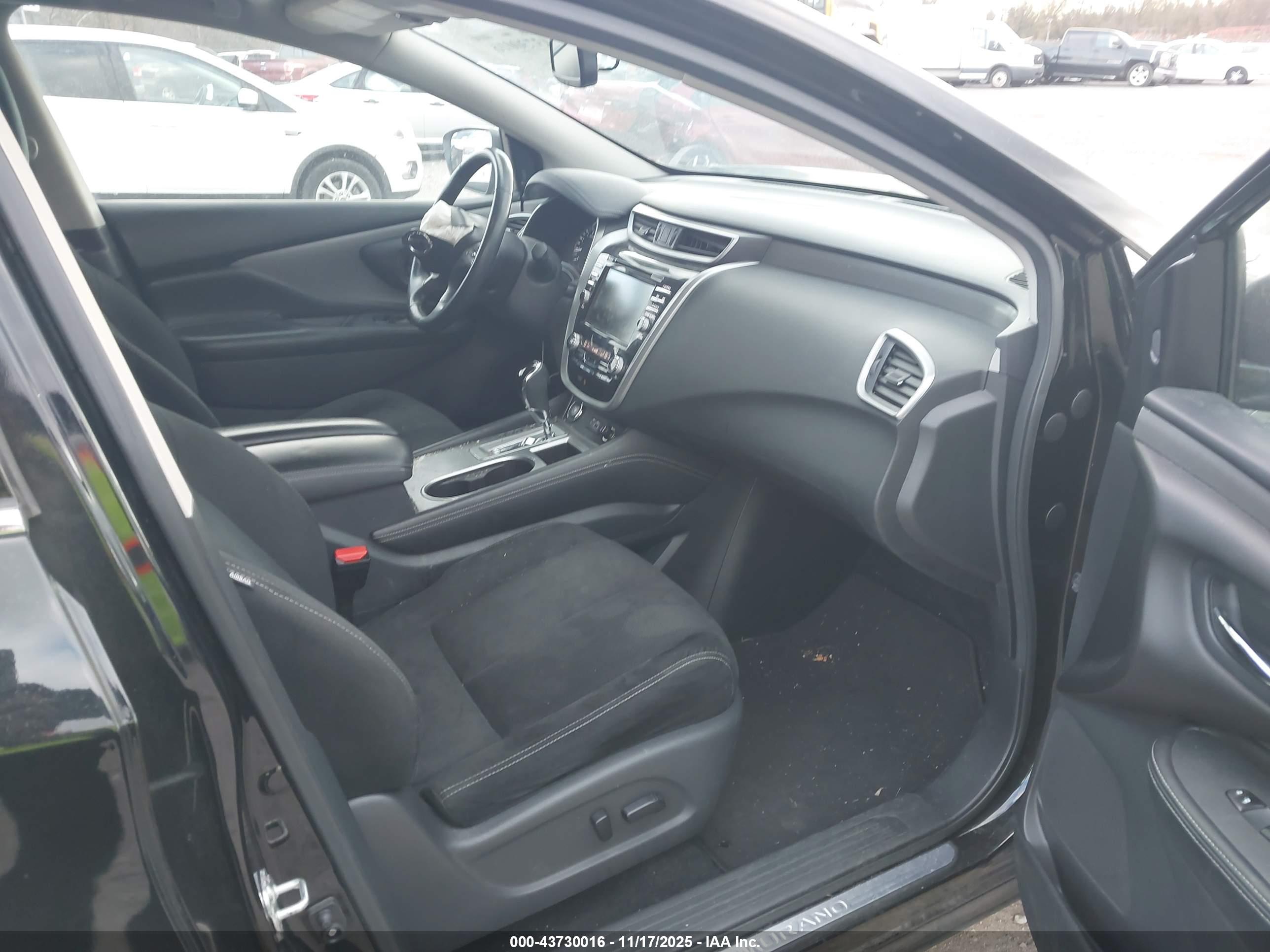 NISSAN MURANO image 5