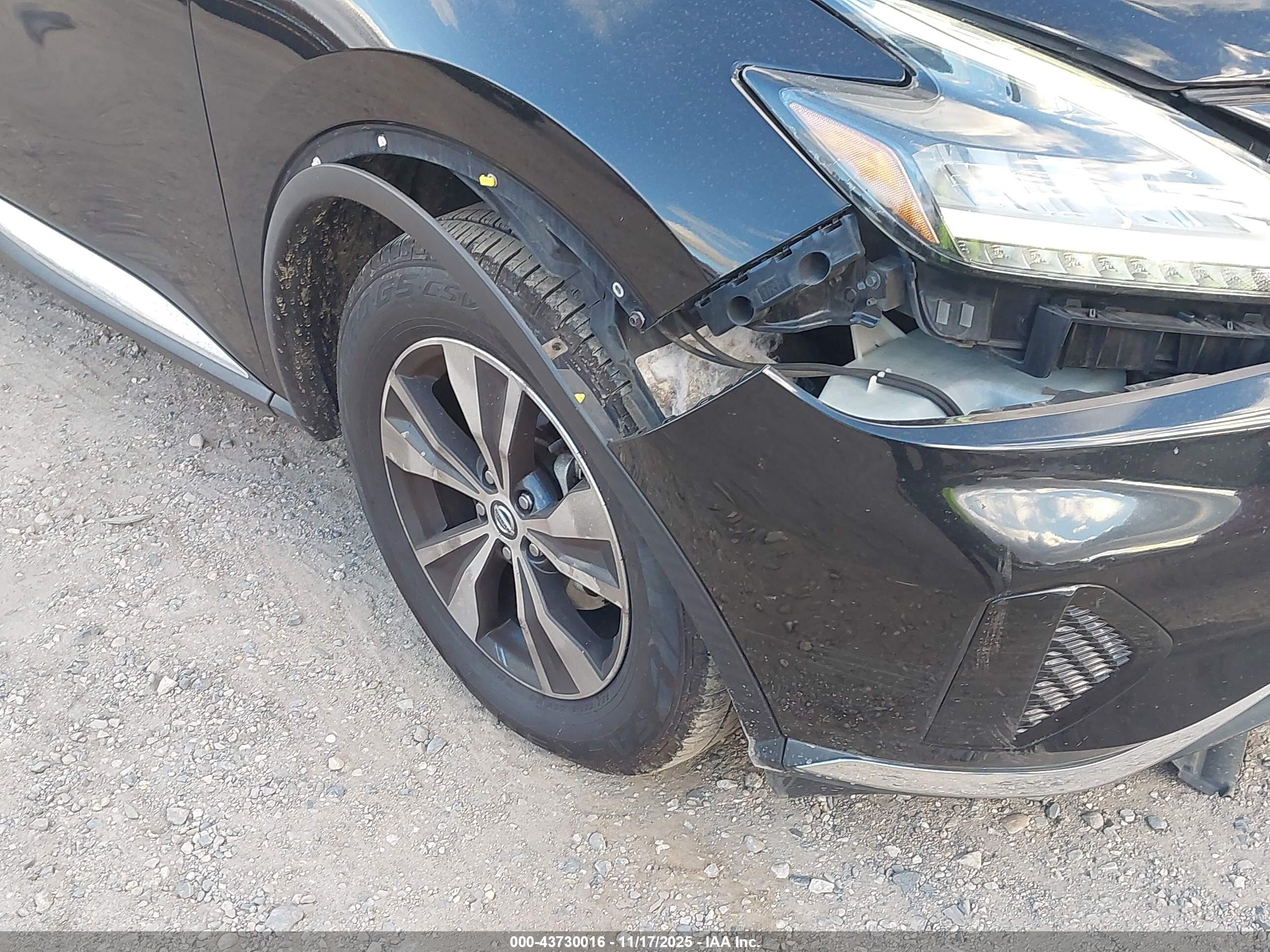 NISSAN MURANO image 6