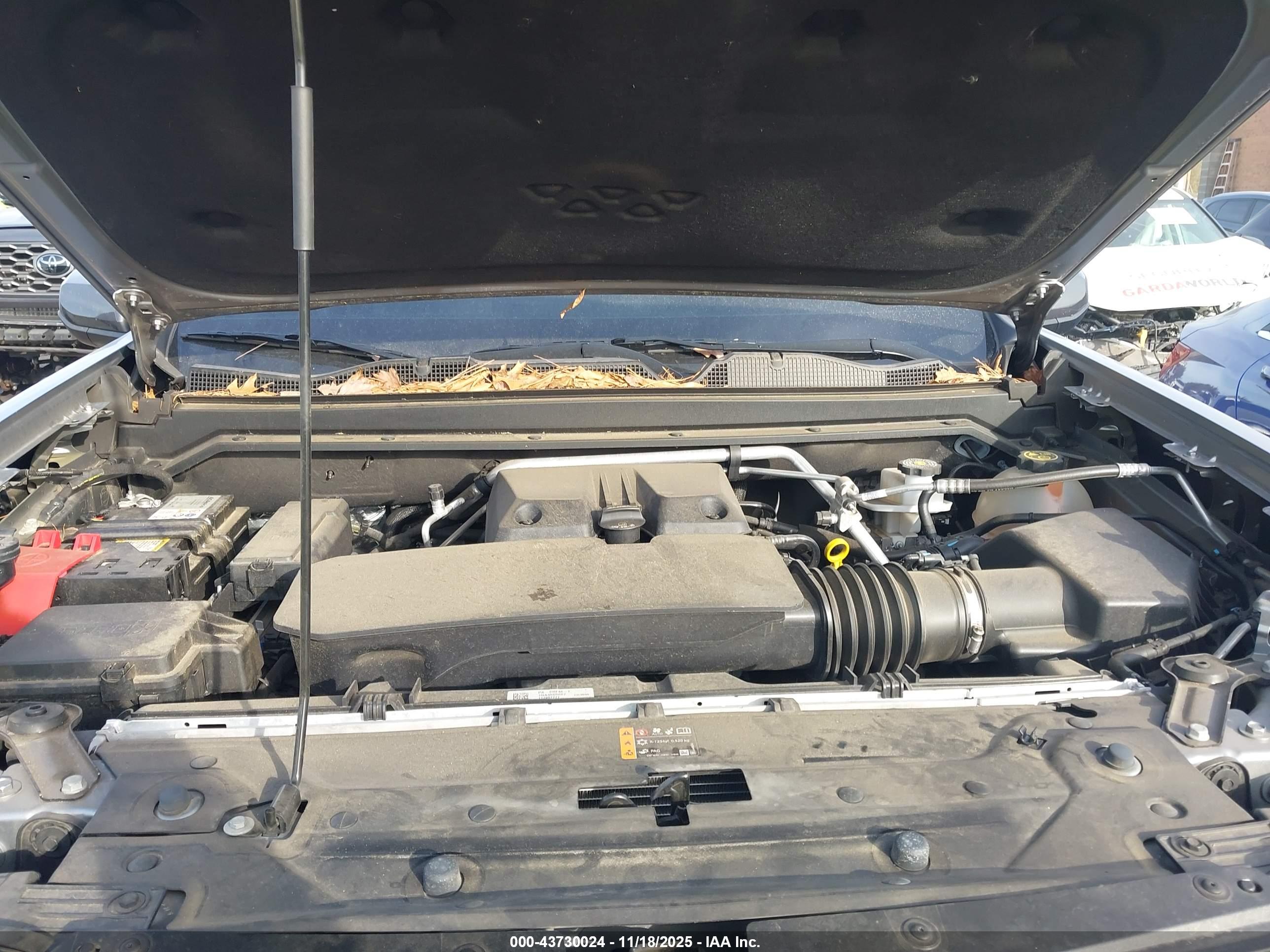 CHEVROLET COLORADO image 10