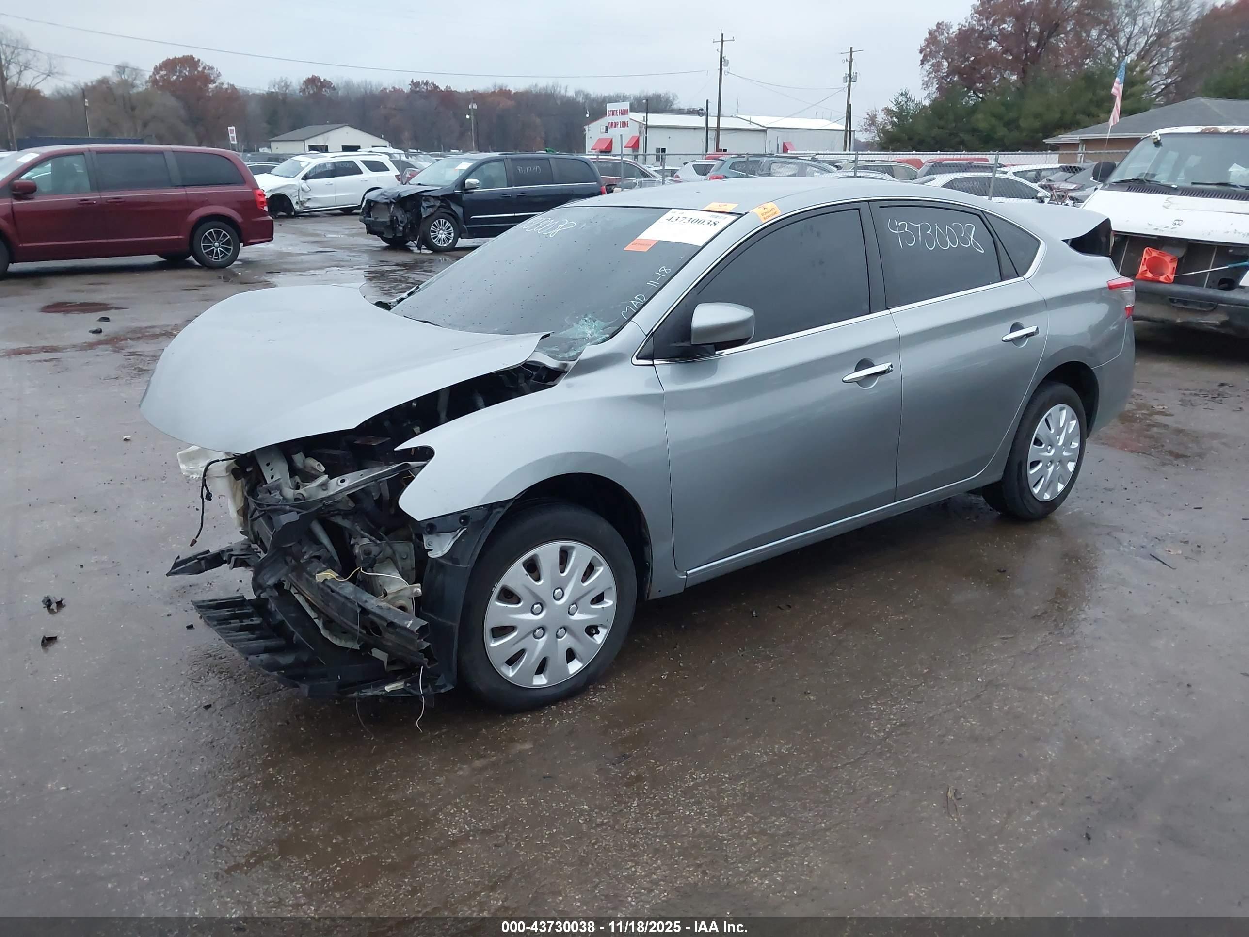 NISSAN SENTRA image 2