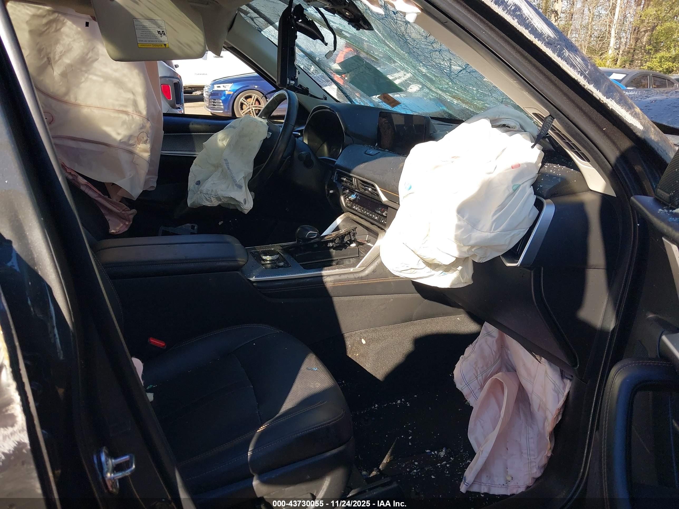 MAZDA CX-90 image 5