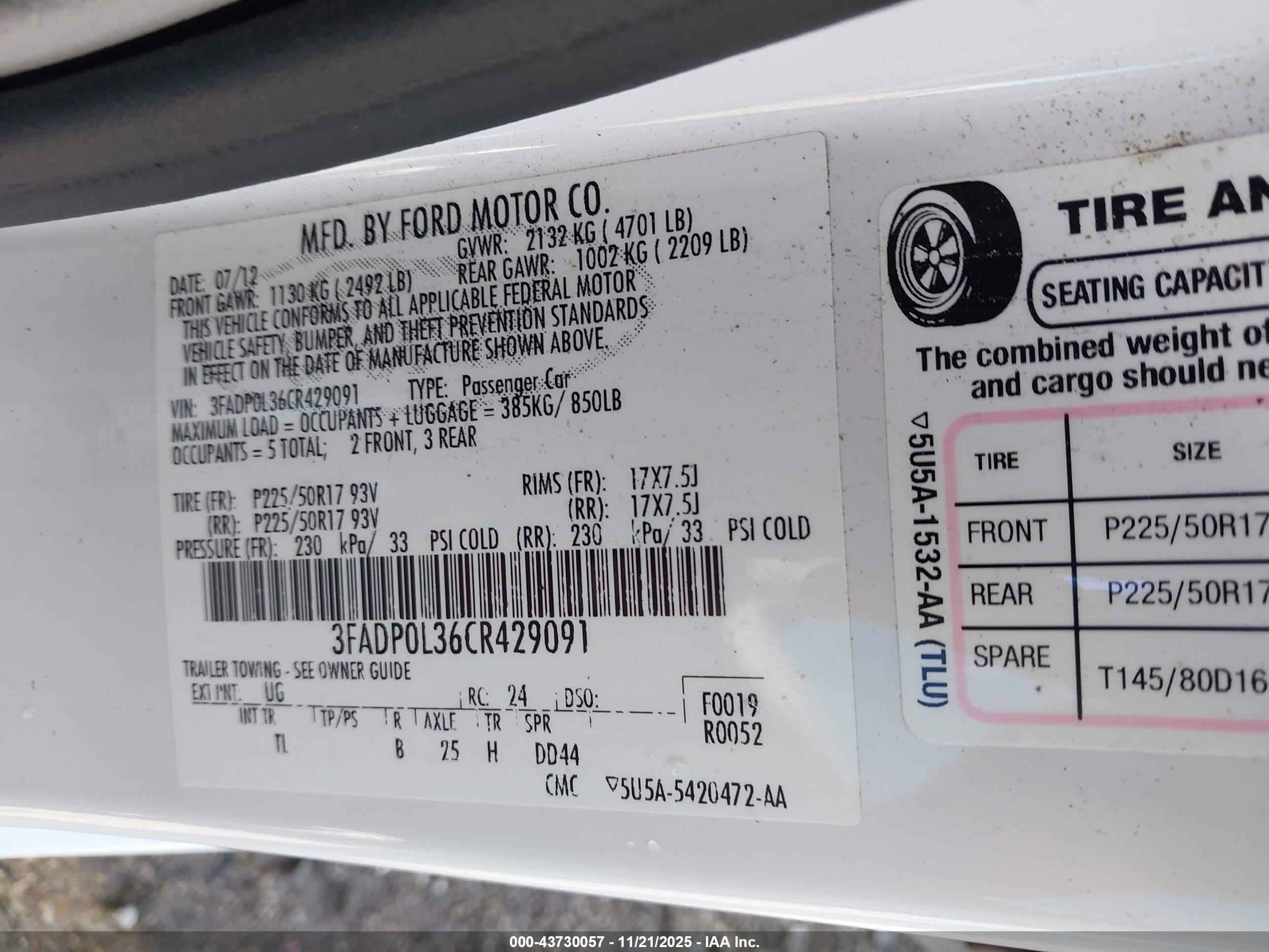 FORD FUSION image 9