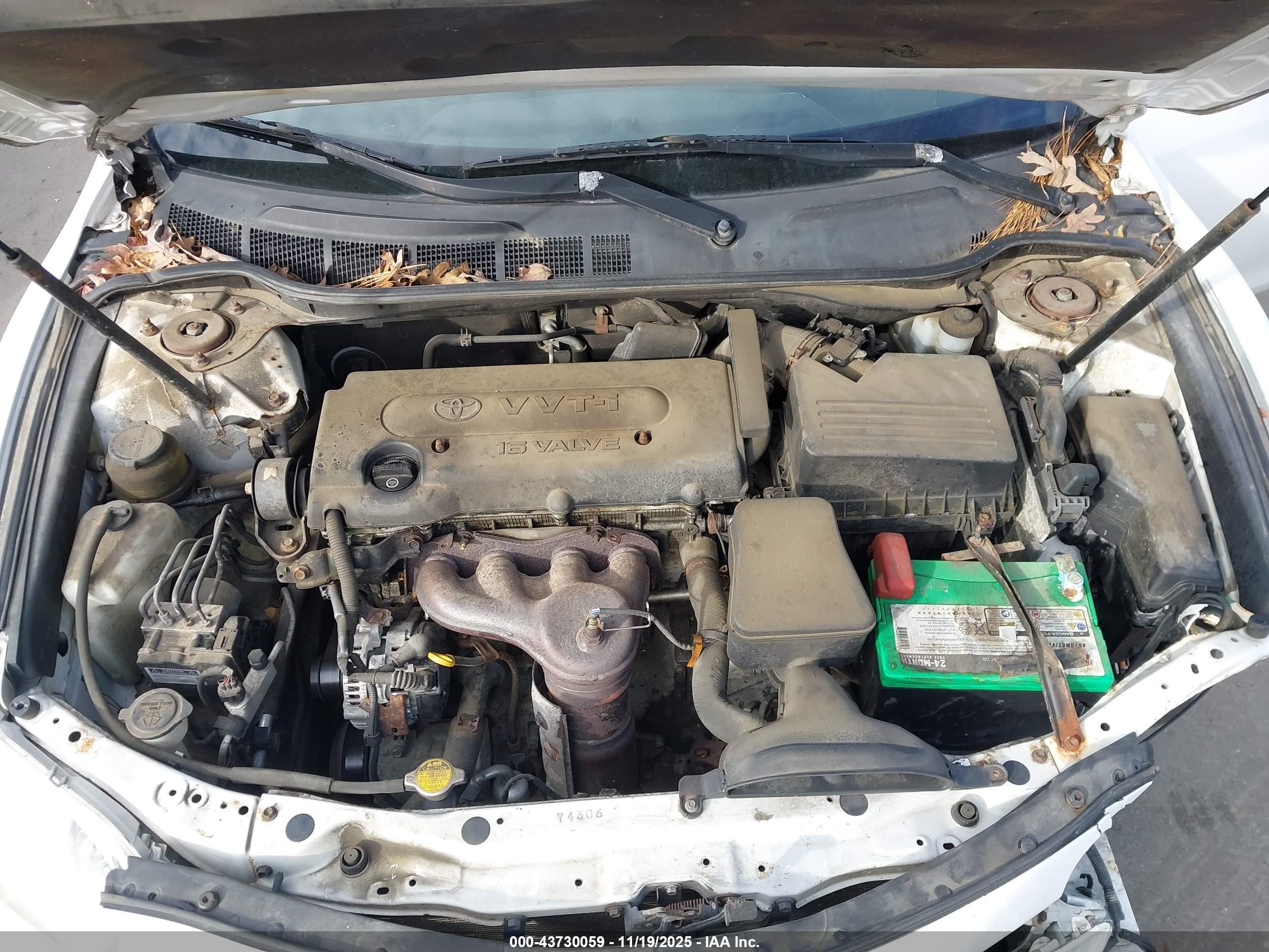 TOYOTA CAMRY image 10
