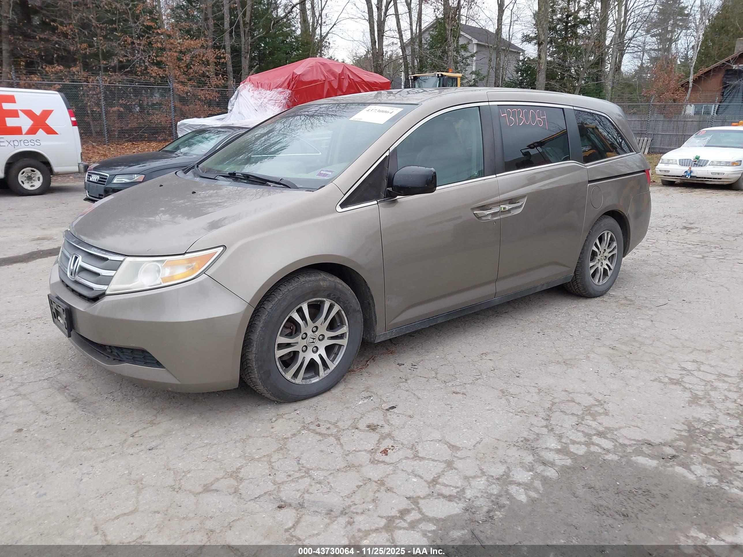 HONDA ODYSSEY image 2