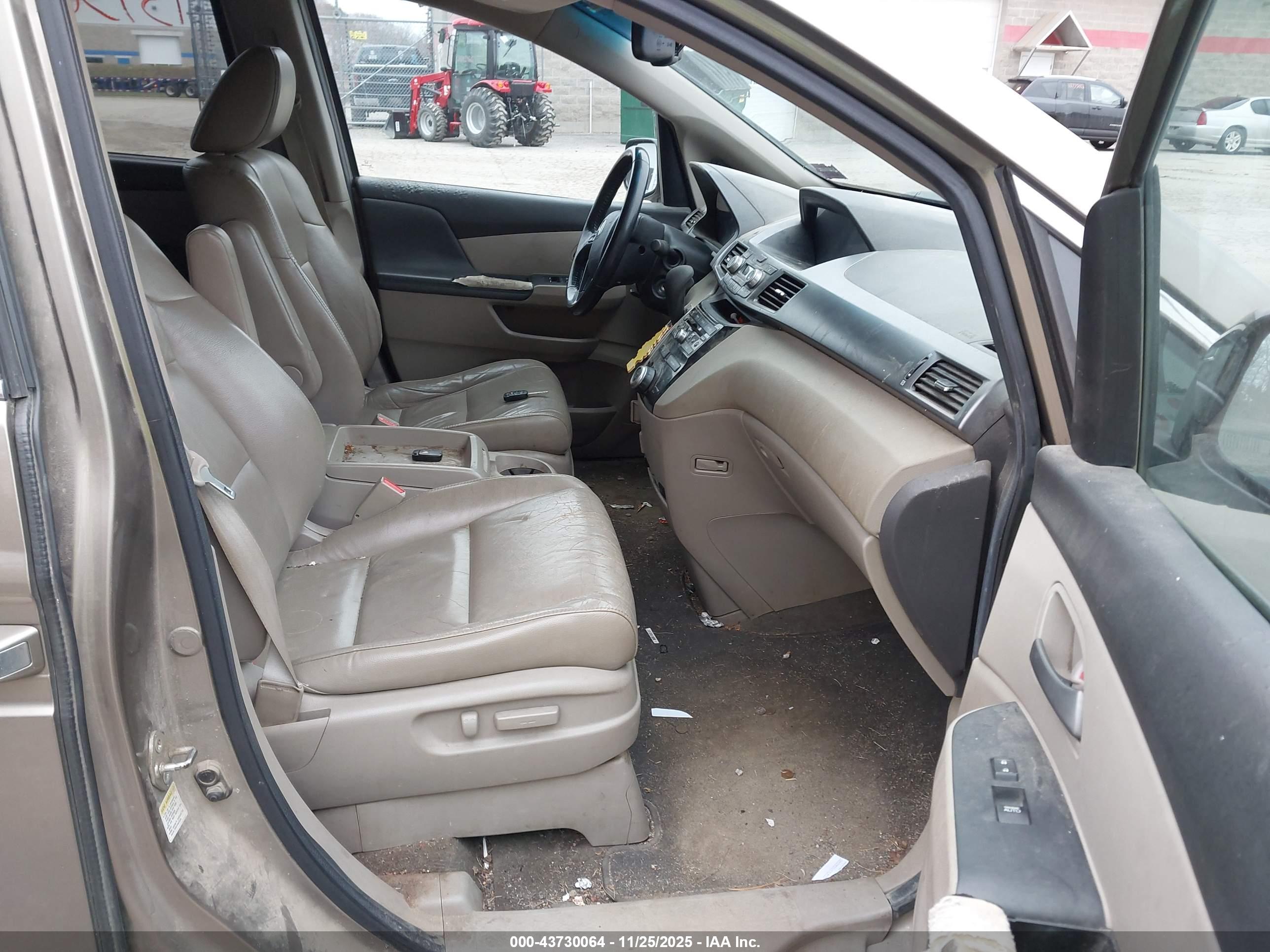 HONDA ODYSSEY image 5