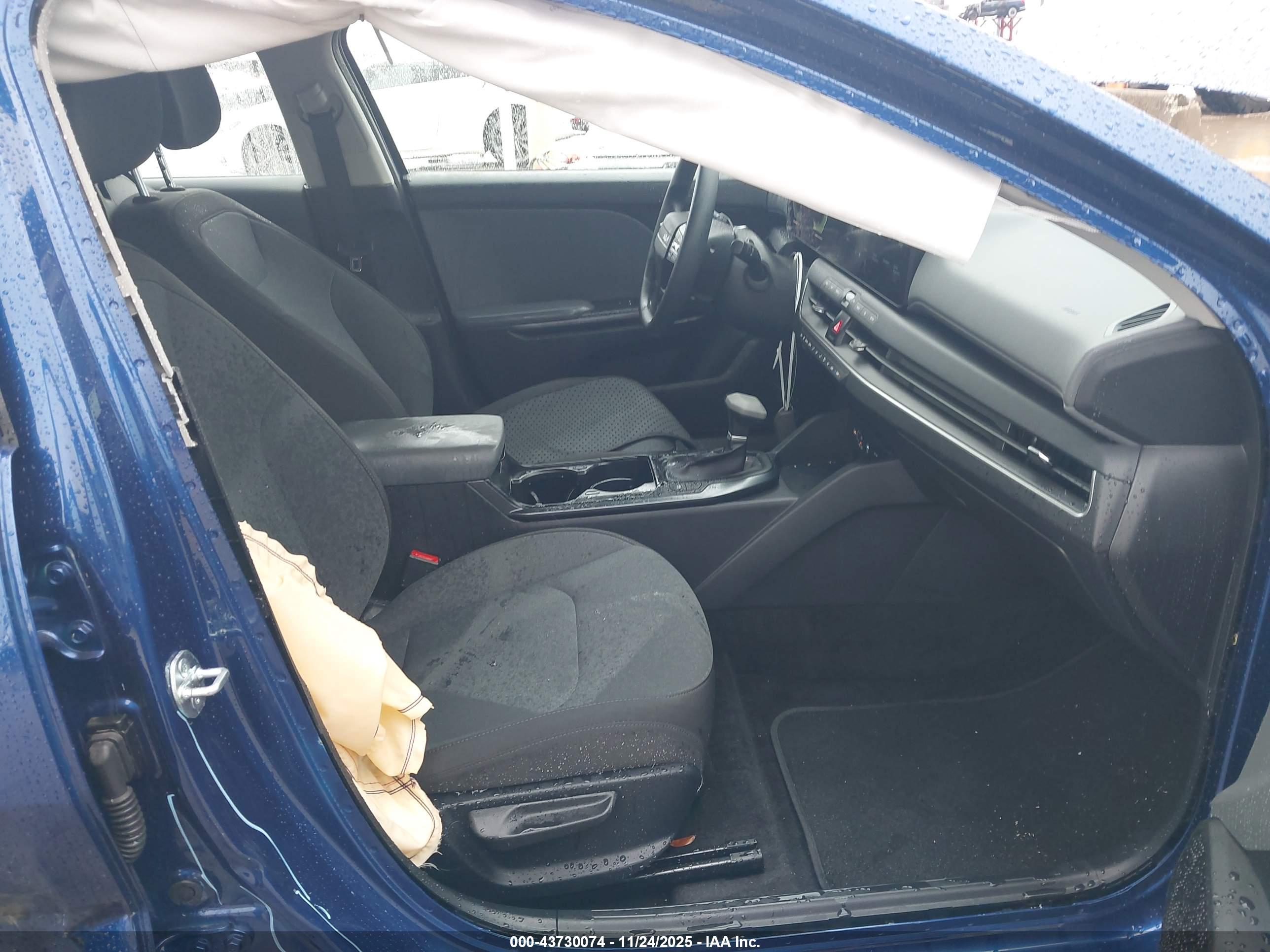 KIA K4 image 5