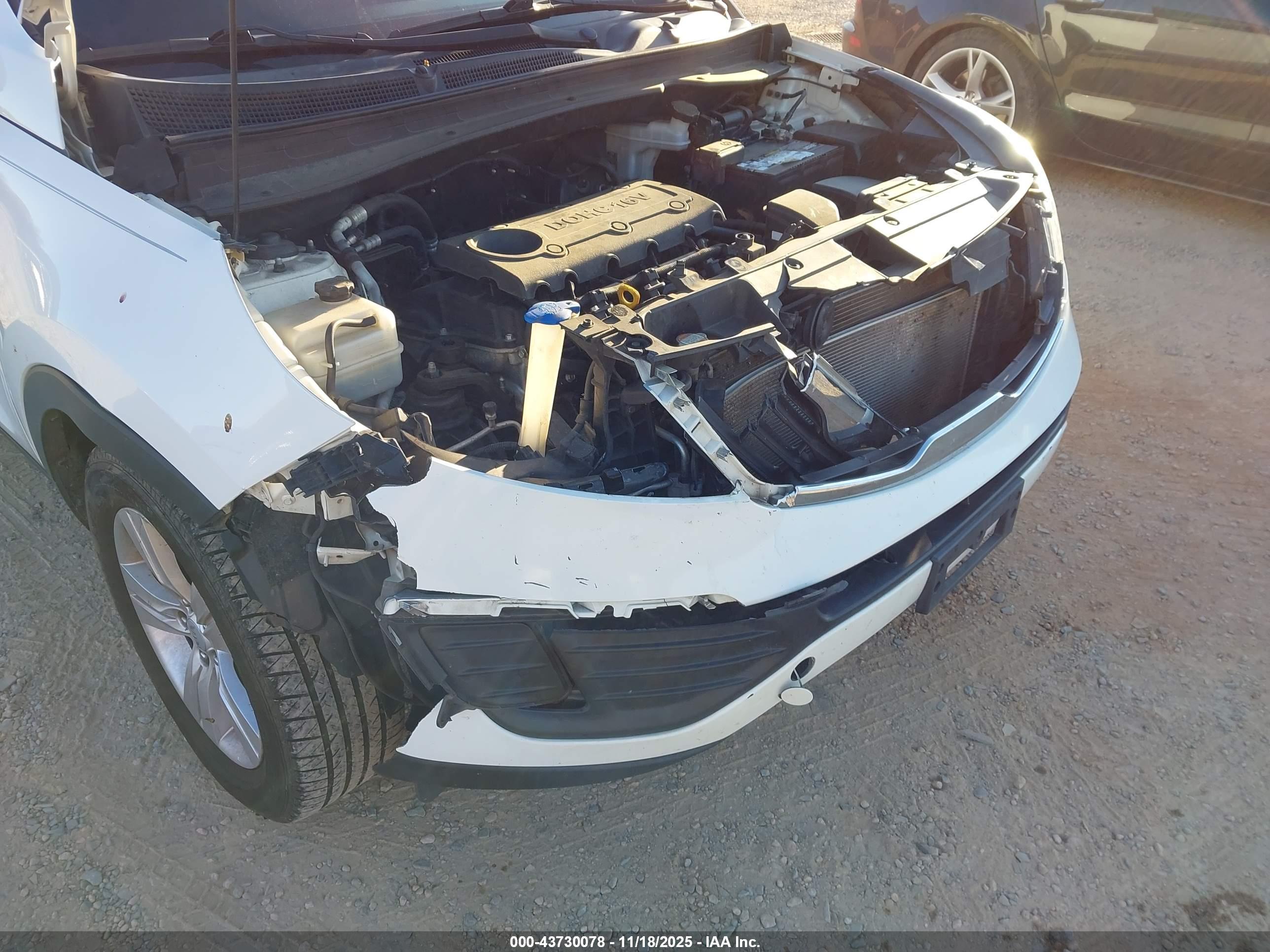 KIA SPORTAGE image 6