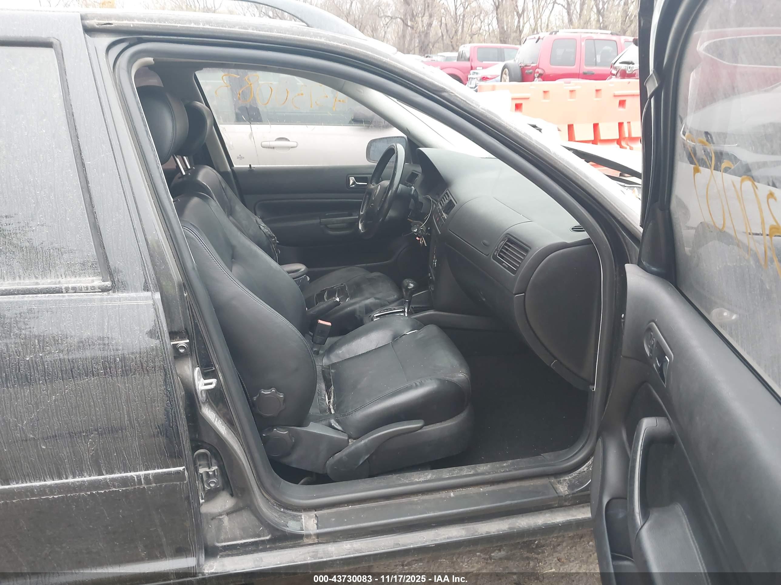 VOLKSWAGEN JETTA image 5