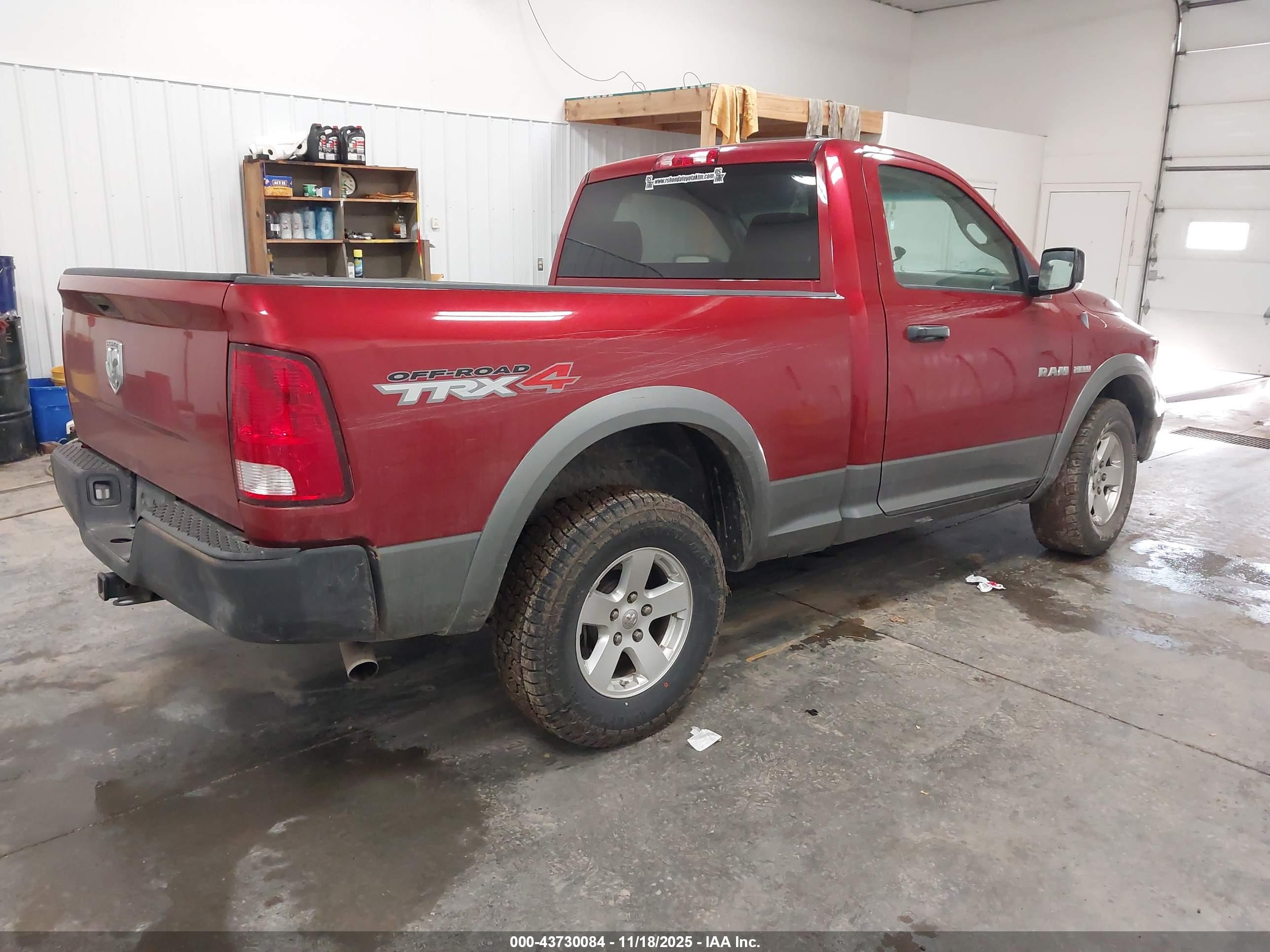 DODGE RAM image 4