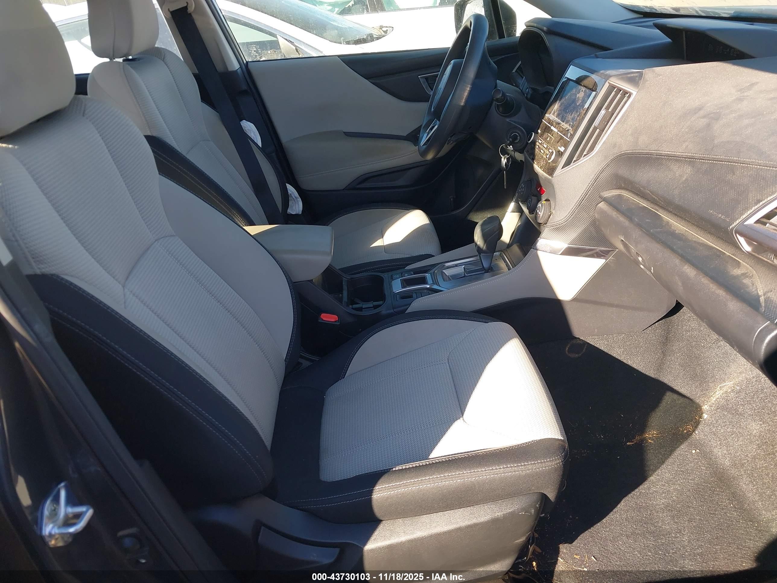 SUBARU FORESTER image 5