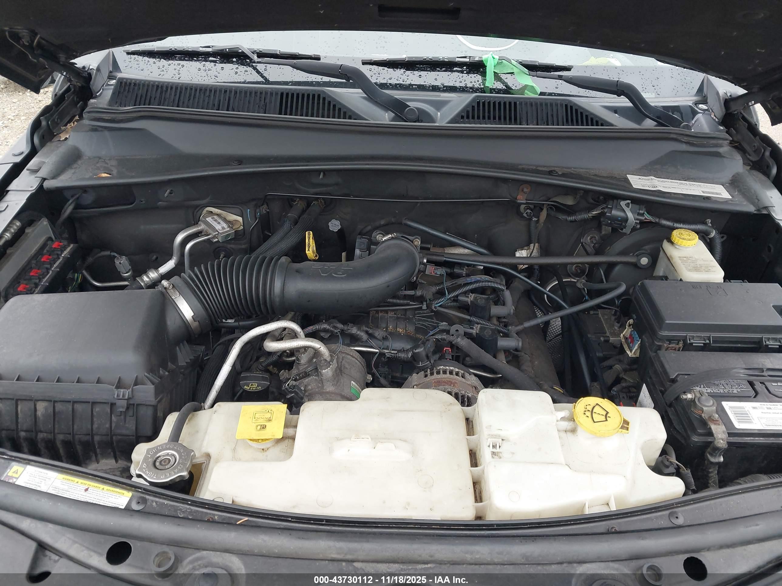 DODGE NITRO image 10