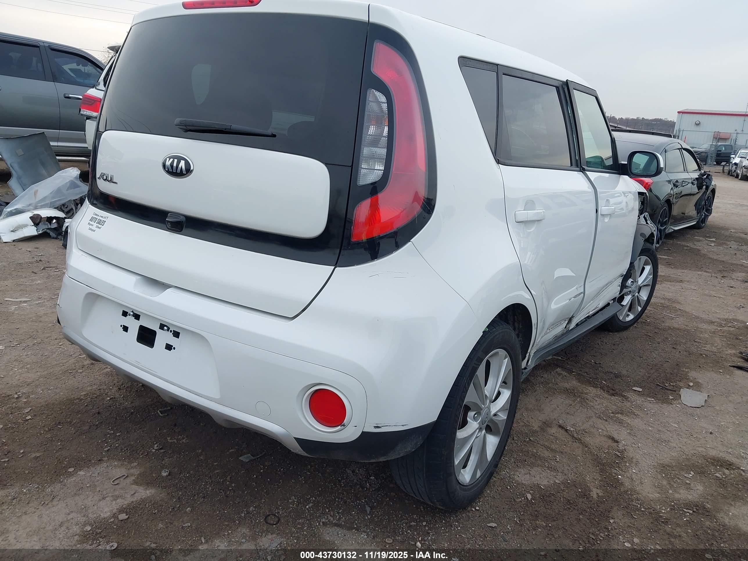 KIA SOUL image 4