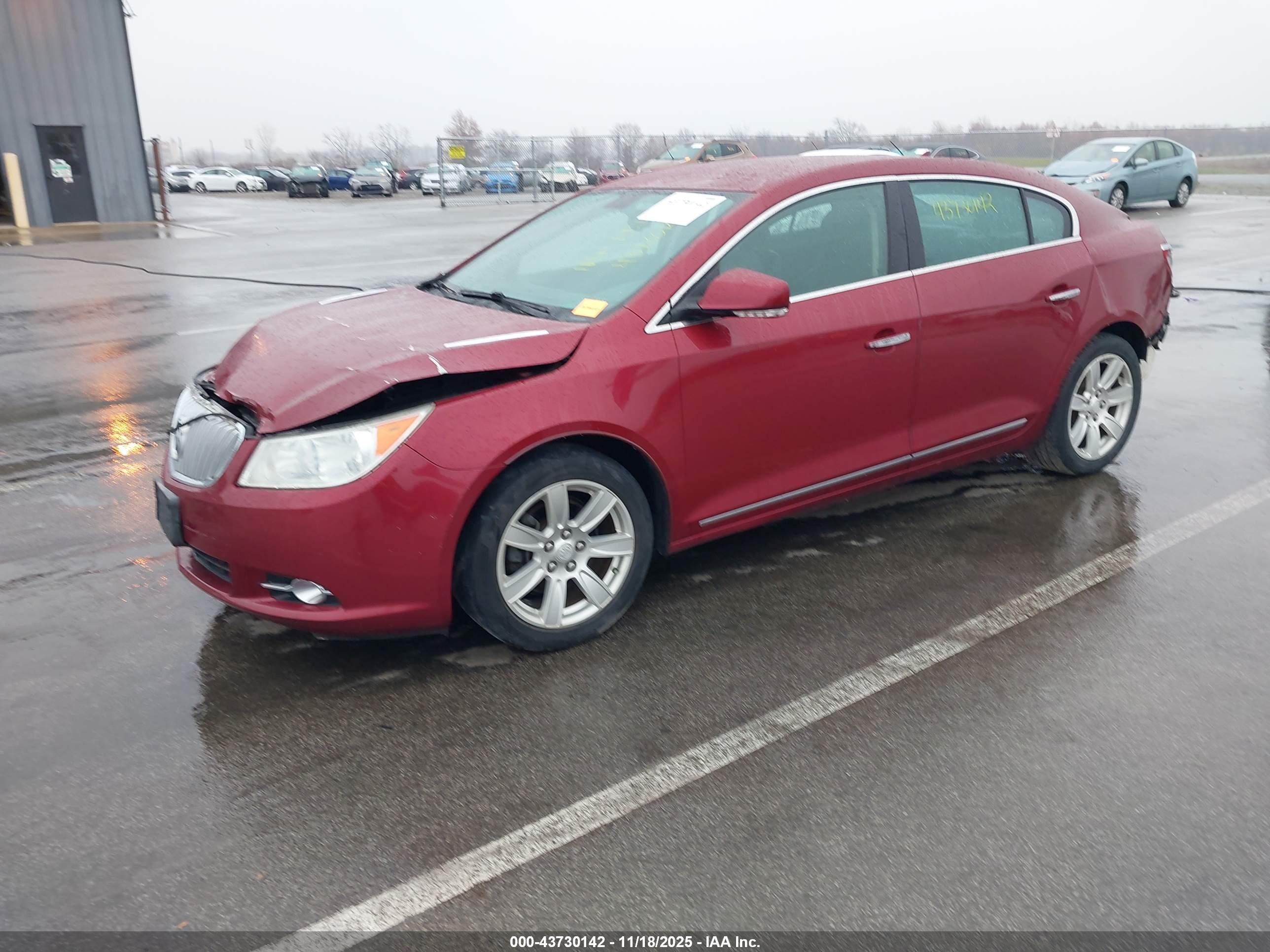 BUICK LACROSSE image 2