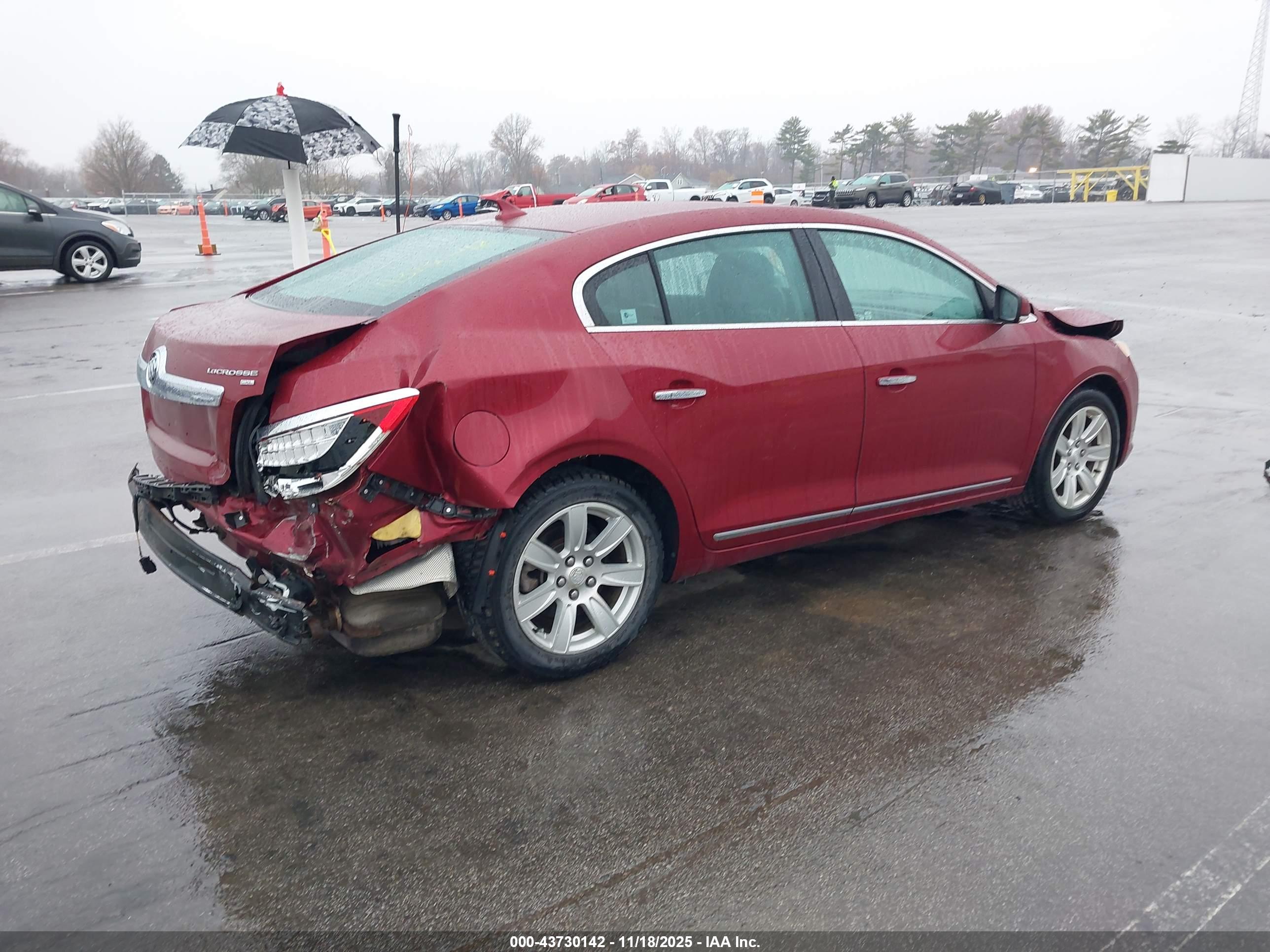 BUICK LACROSSE image 4