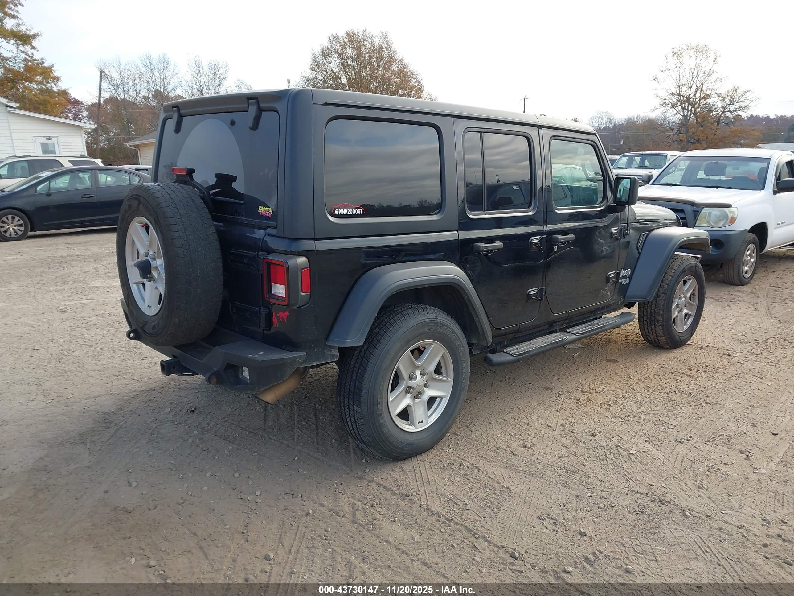 JEEP WRANGLER image 4