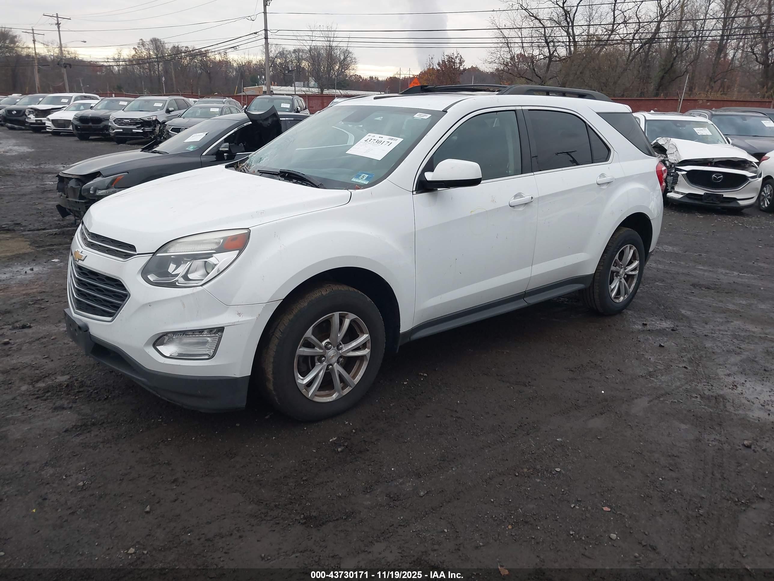 CHEVROLET EQUINOX image 2