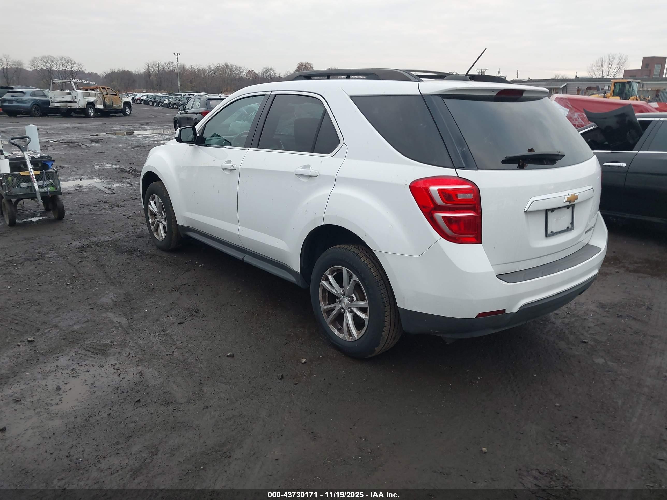 CHEVROLET EQUINOX image 3