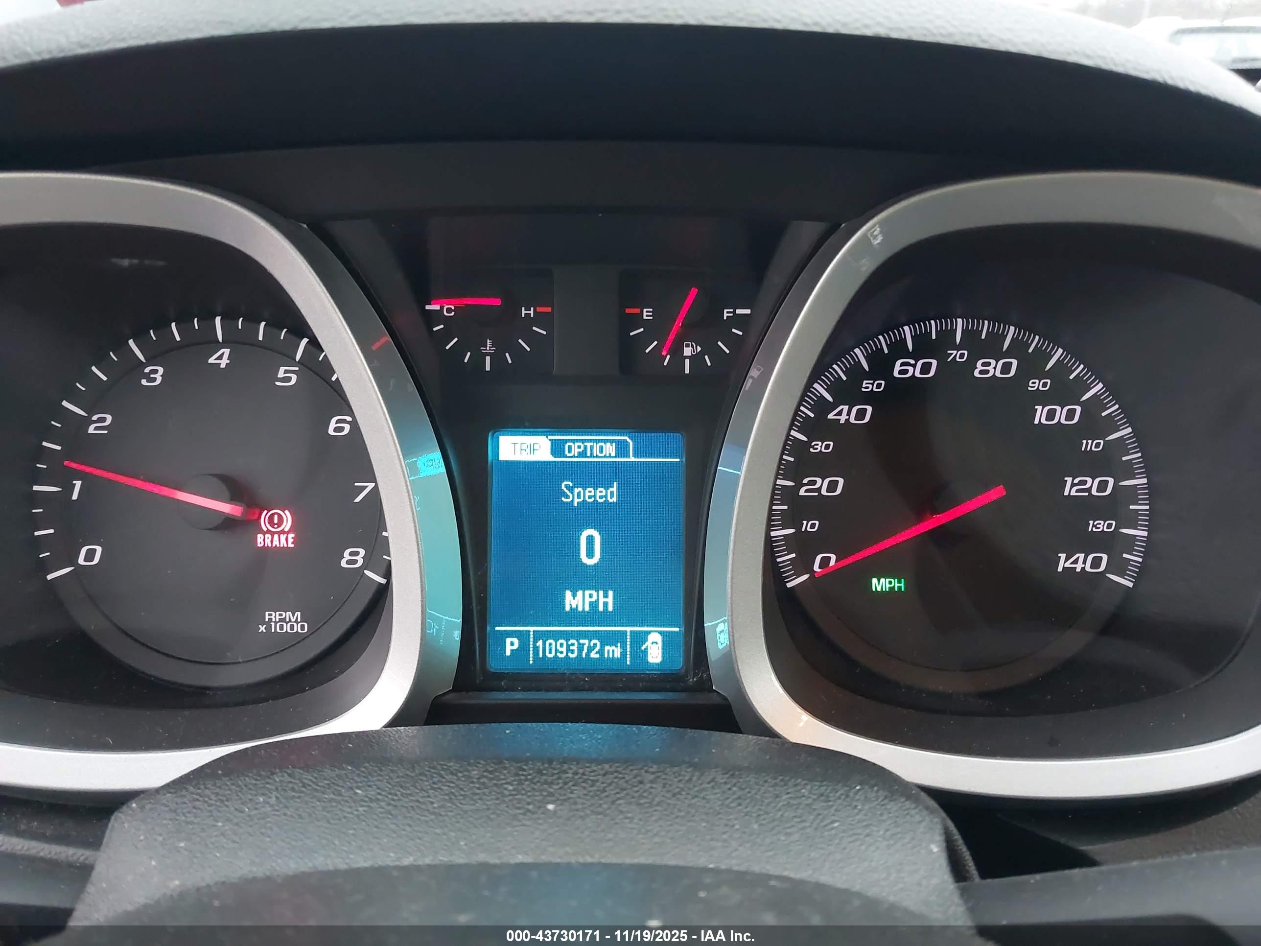 CHEVROLET EQUINOX image 7