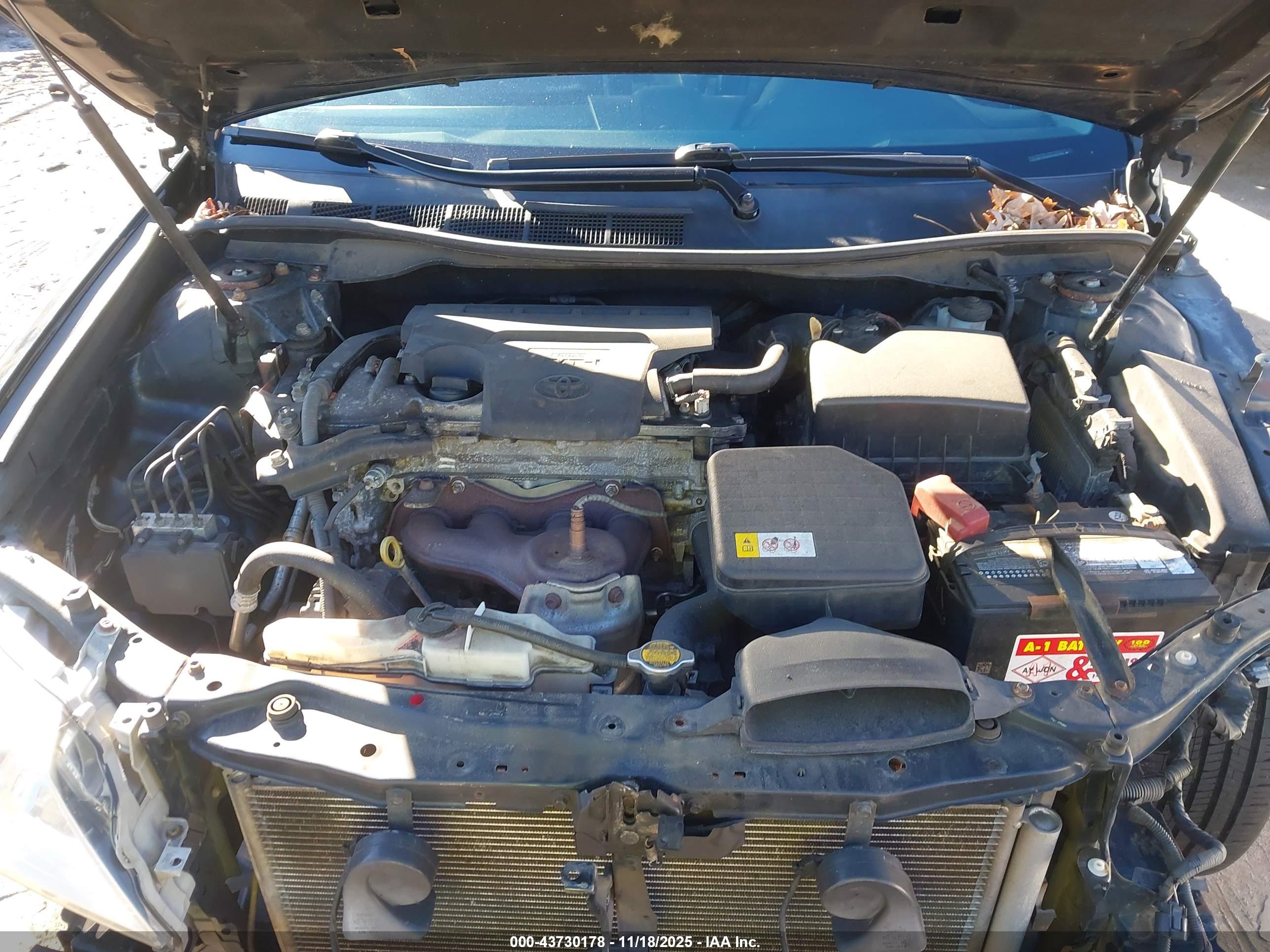 TOYOTA CAMRY image 10