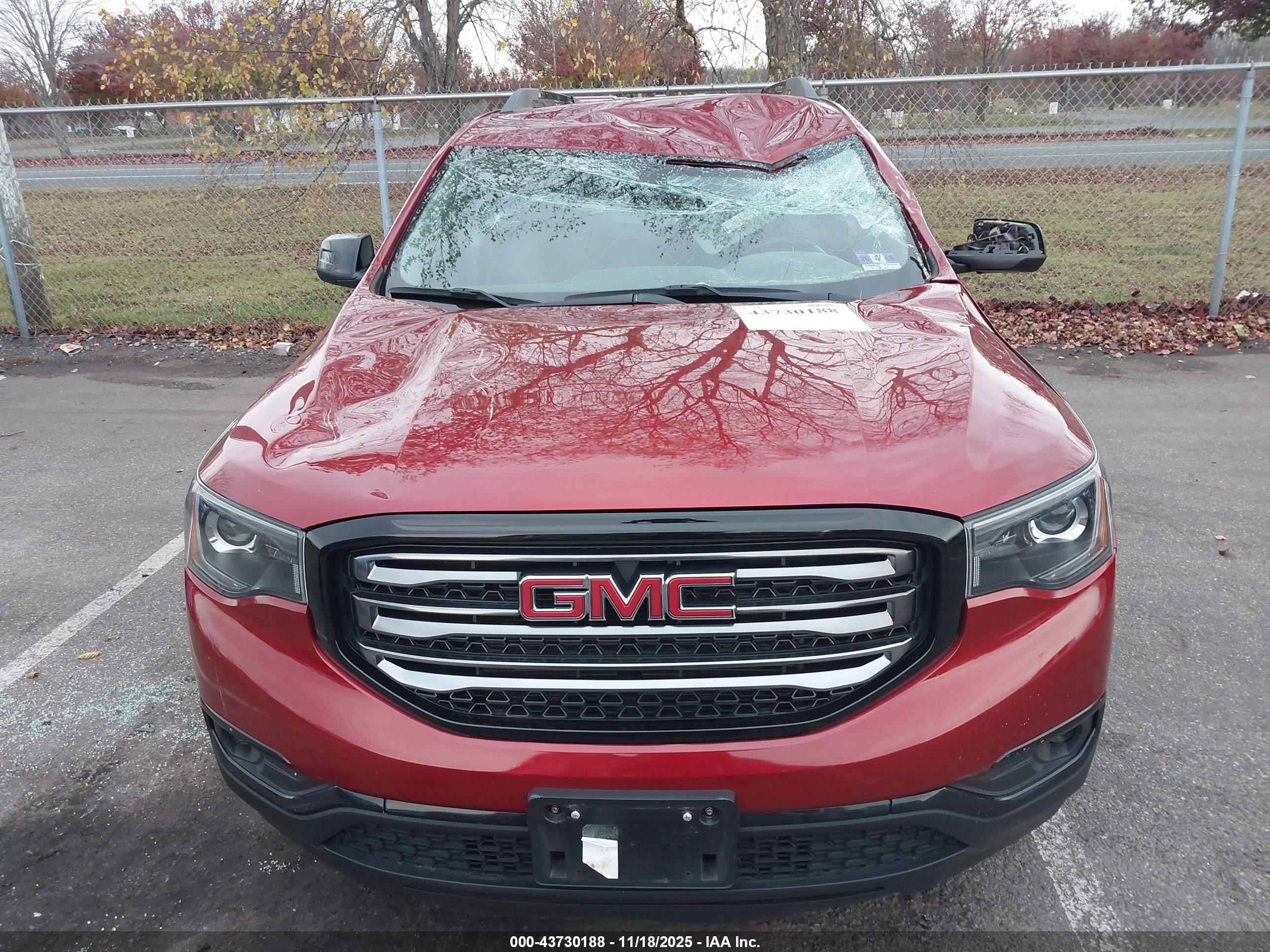 GMC ACADIA image 6