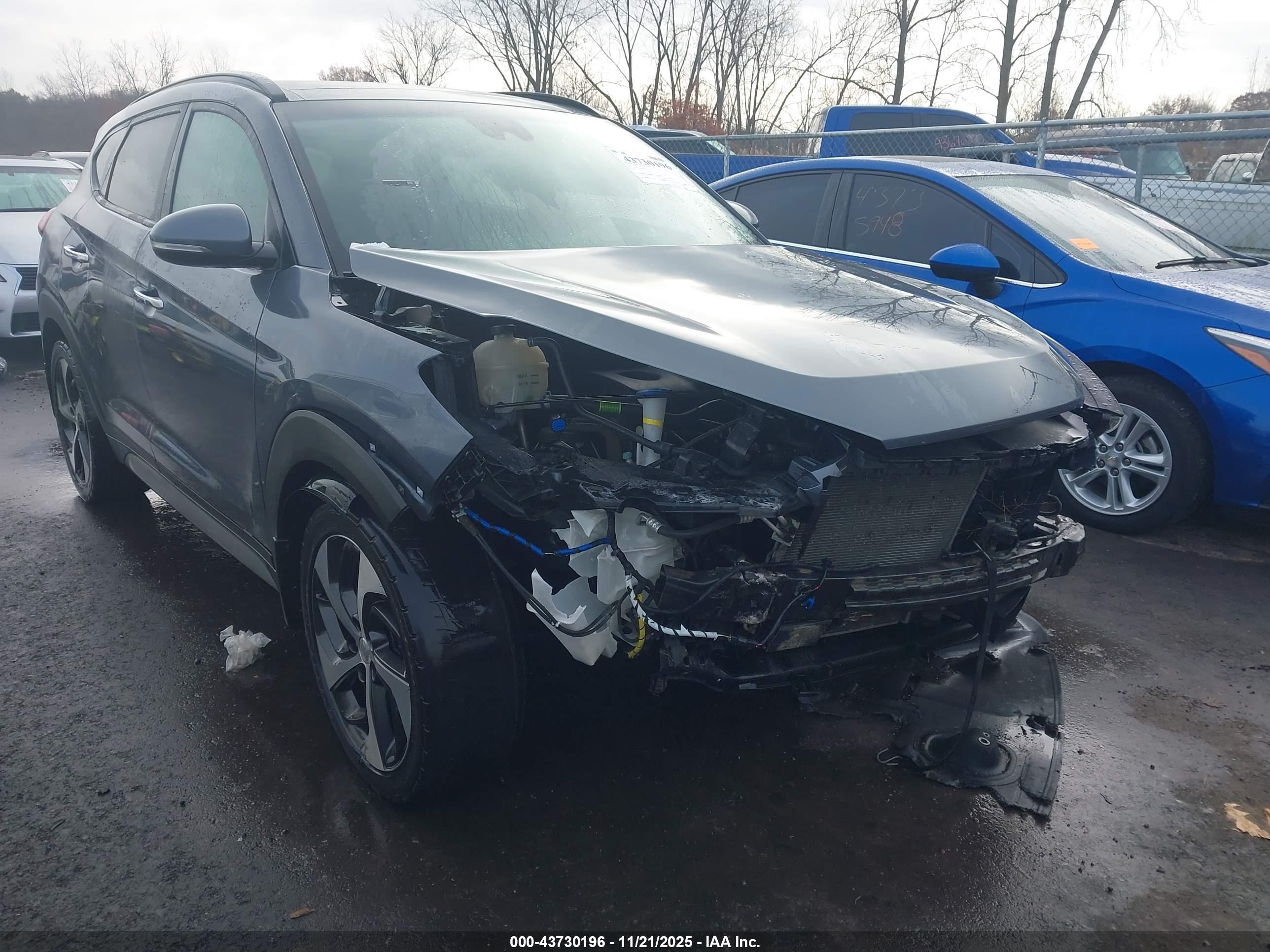 HYUNDAI TUCSON image 6