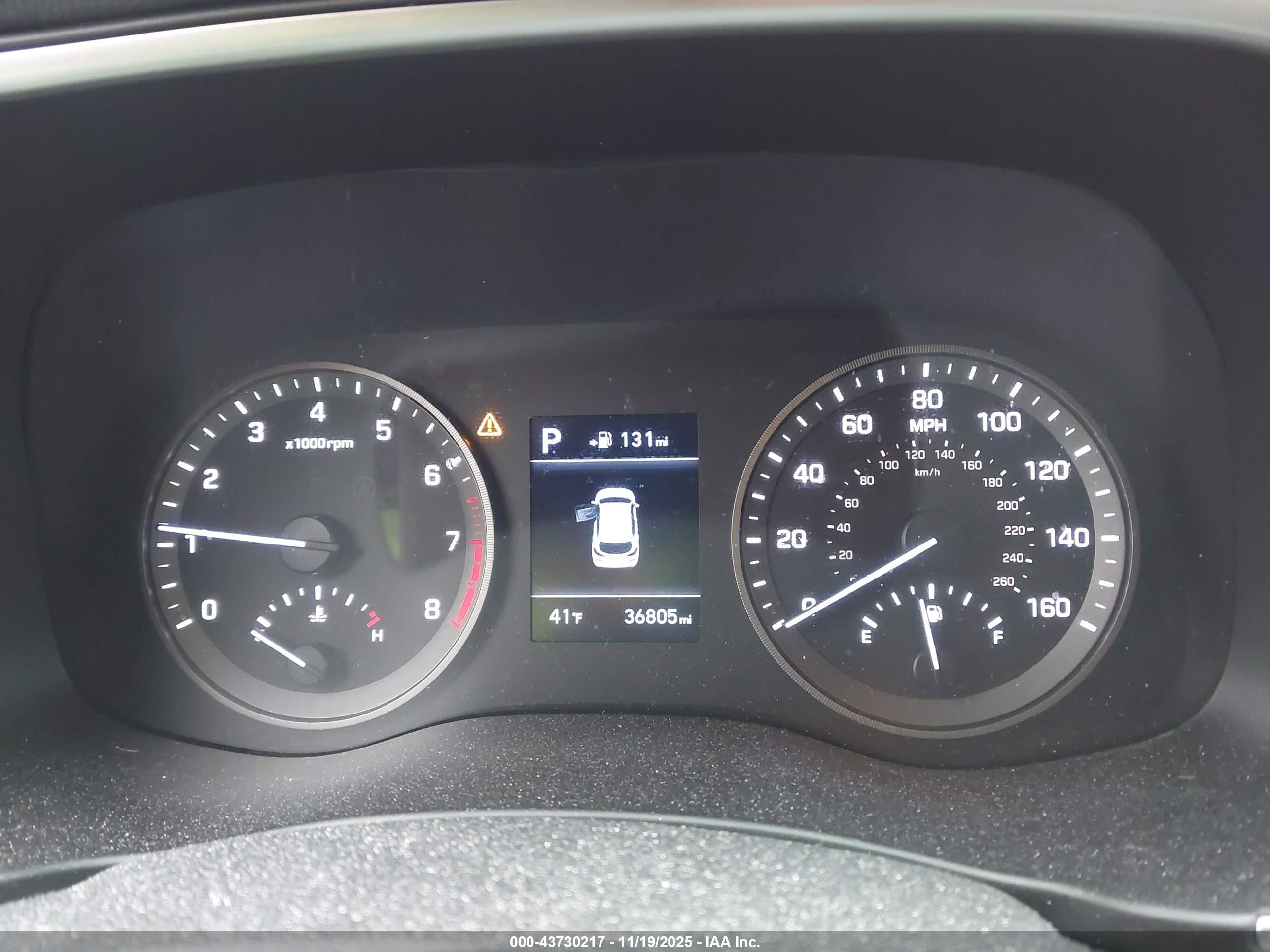 HYUNDAI TUCSON image 7