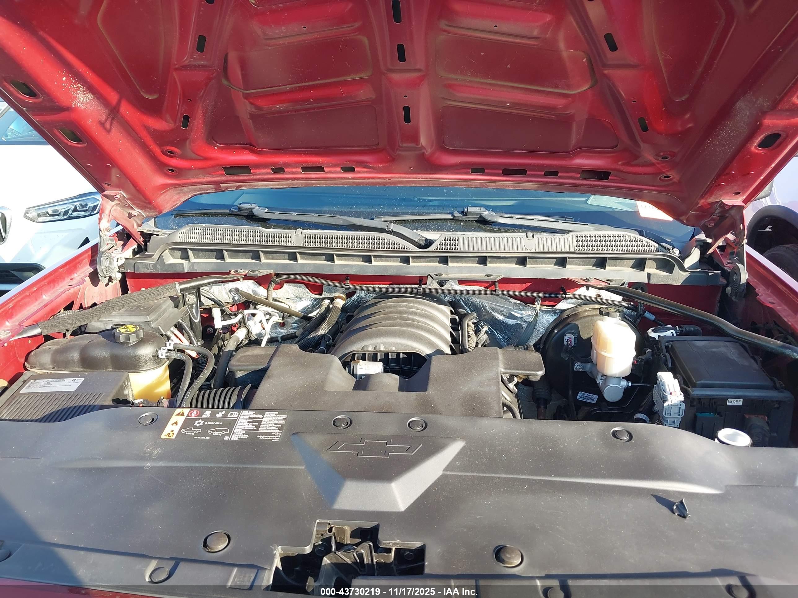 CHEVROLET SILVERADO image 10