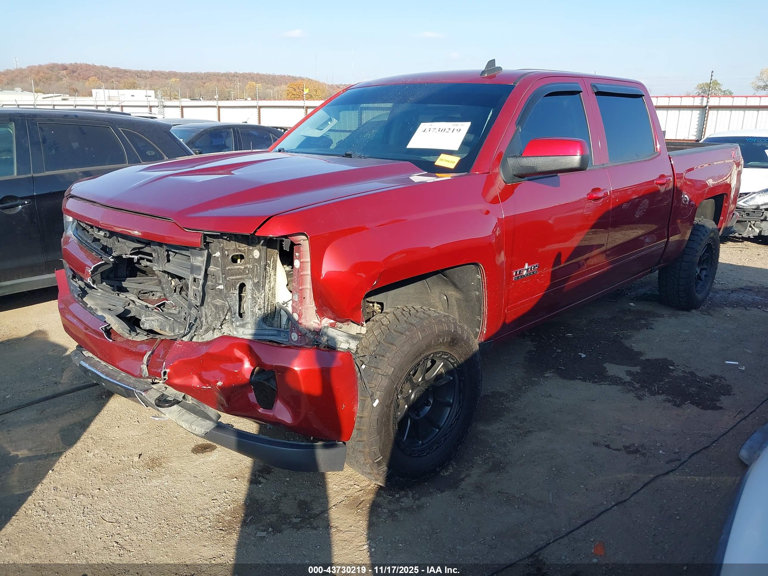 CHEVROLET SILVERADO image 2