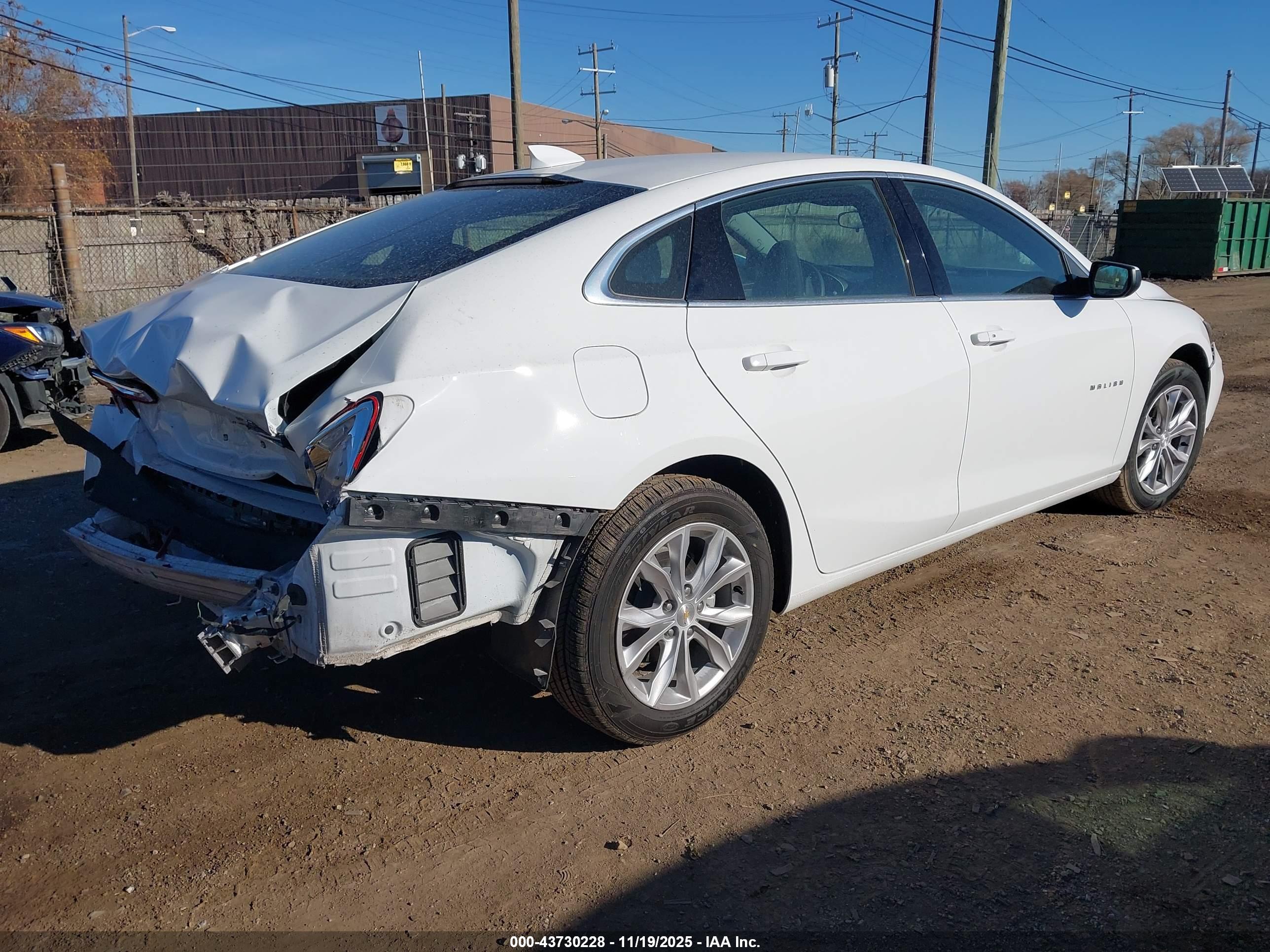 CHEVROLET MALIBU image 4