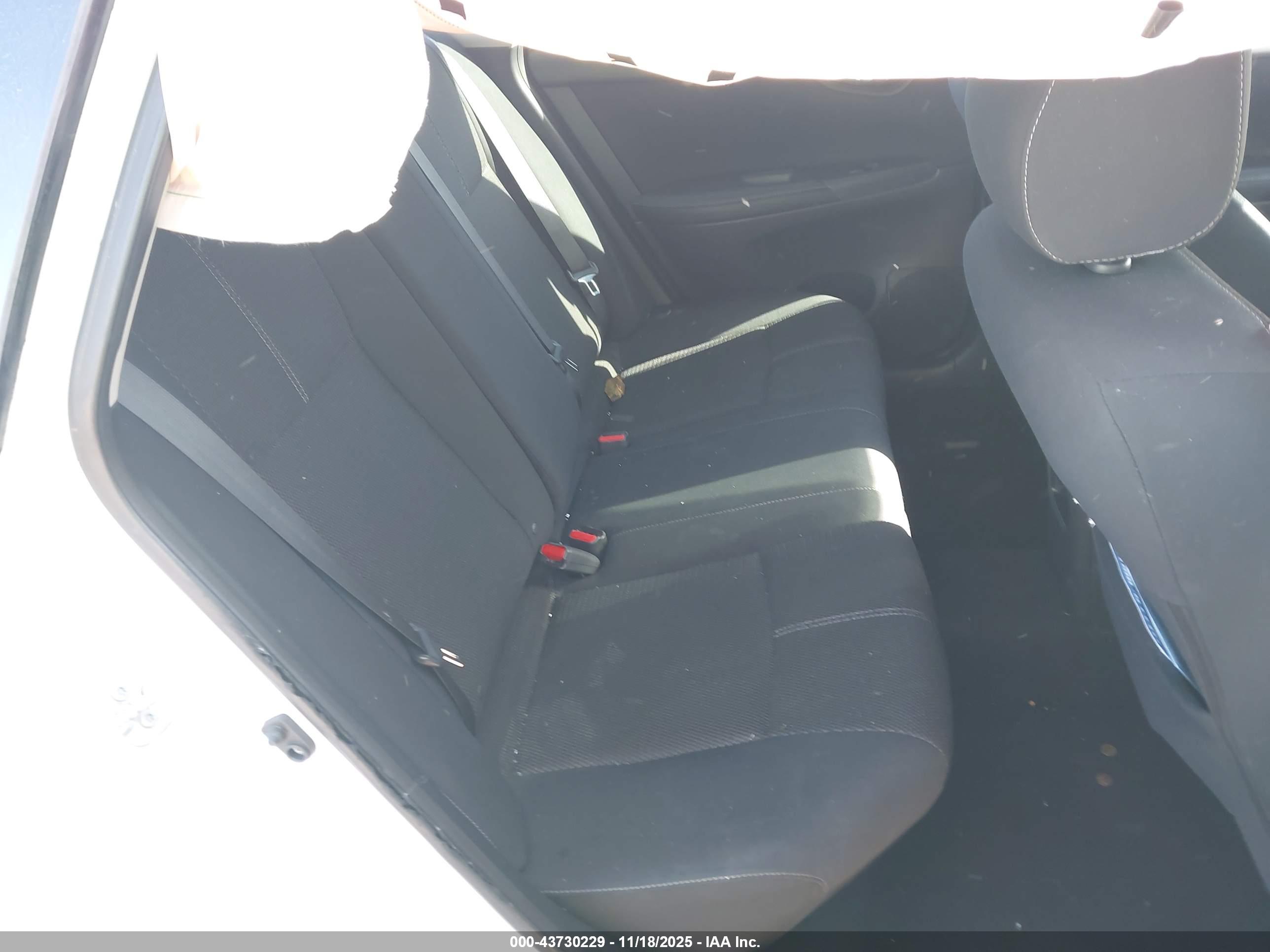 NISSAN SENTRA image 8