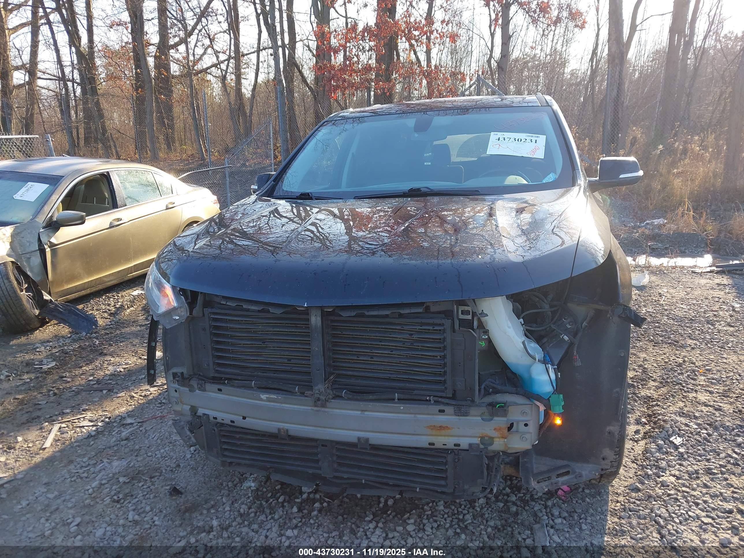 CHEVROLET TRAVERSE image 6